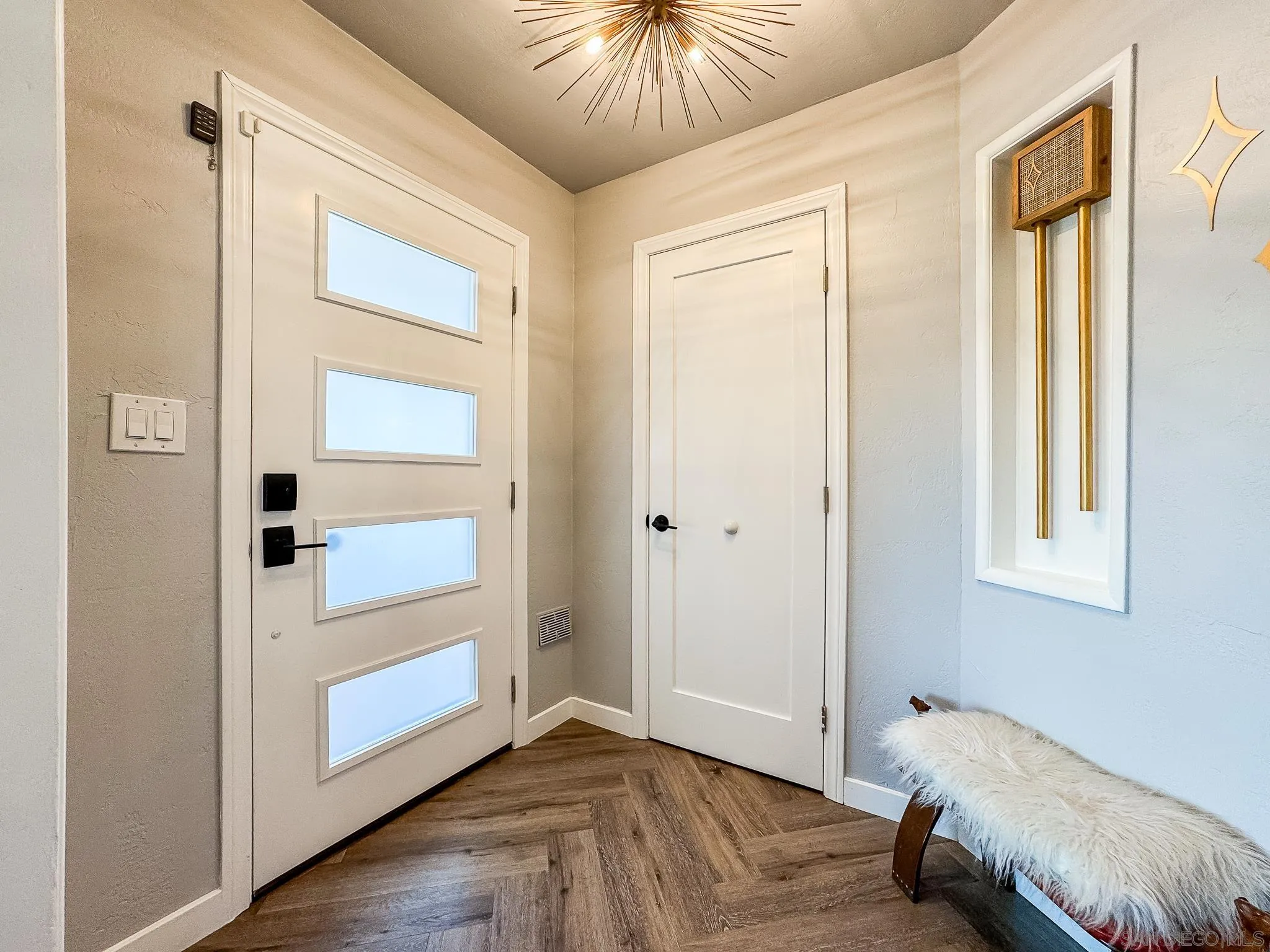 https://cdn.realtyfeed.com/cdn/127/260002932/5b72c85c3590d91c0b556550809c600b.webp