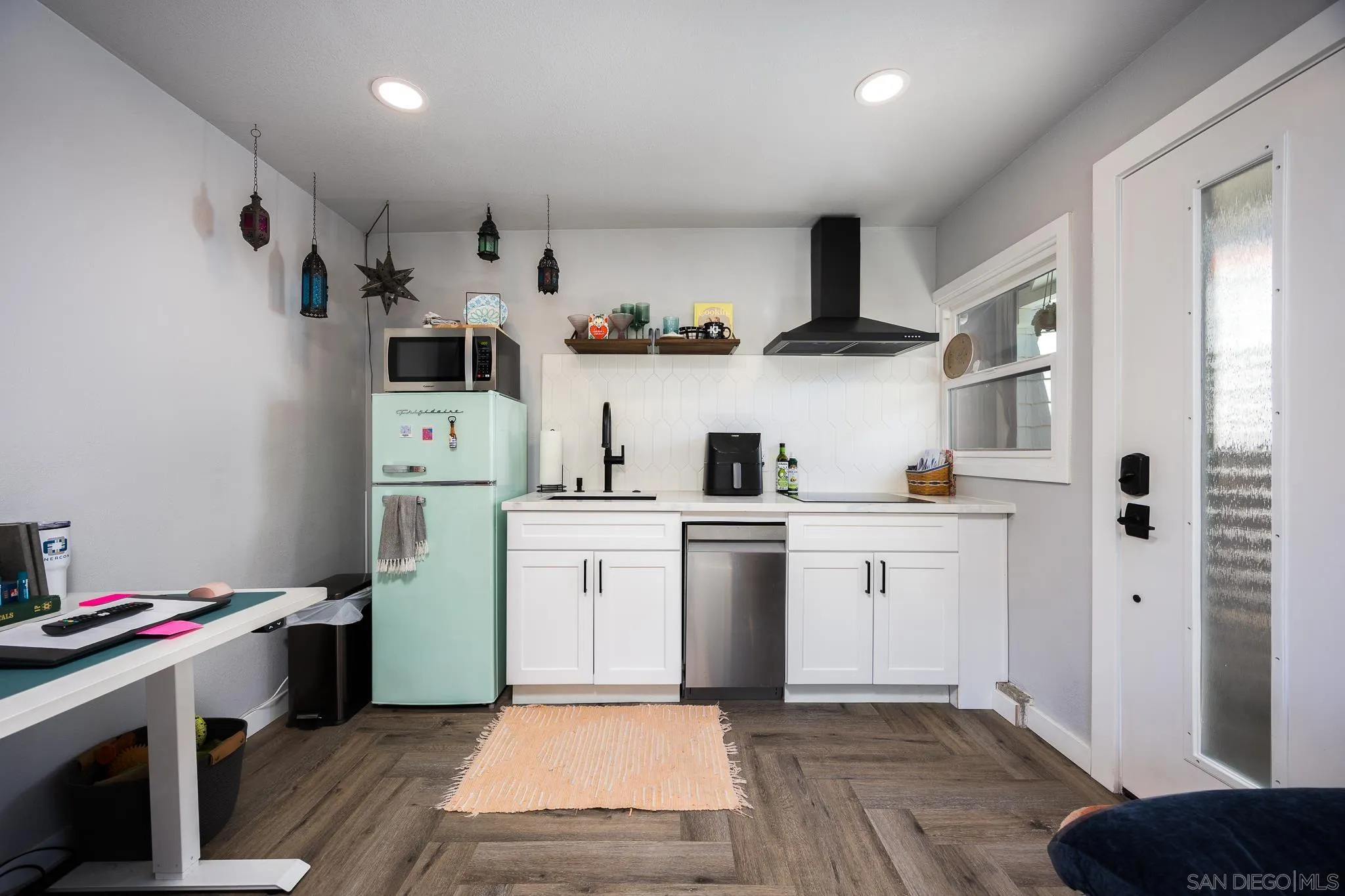 https://cdn.realtyfeed.com/cdn/127/260002932/67c4cd07b3105583be240ac8505352c6.webp