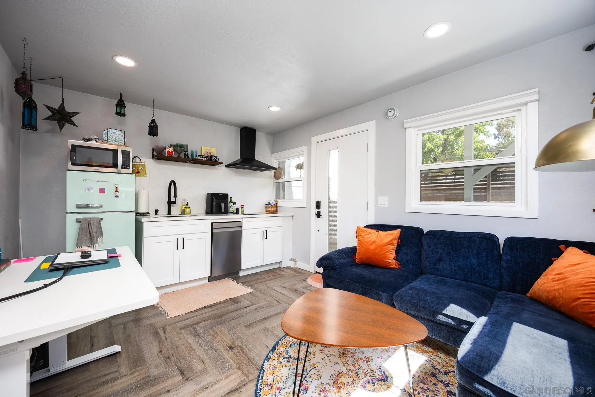 https://cdn.realtyfeed.com/cdn/127/260002932/939a4b2871af341308be65f94fbf0028.webp