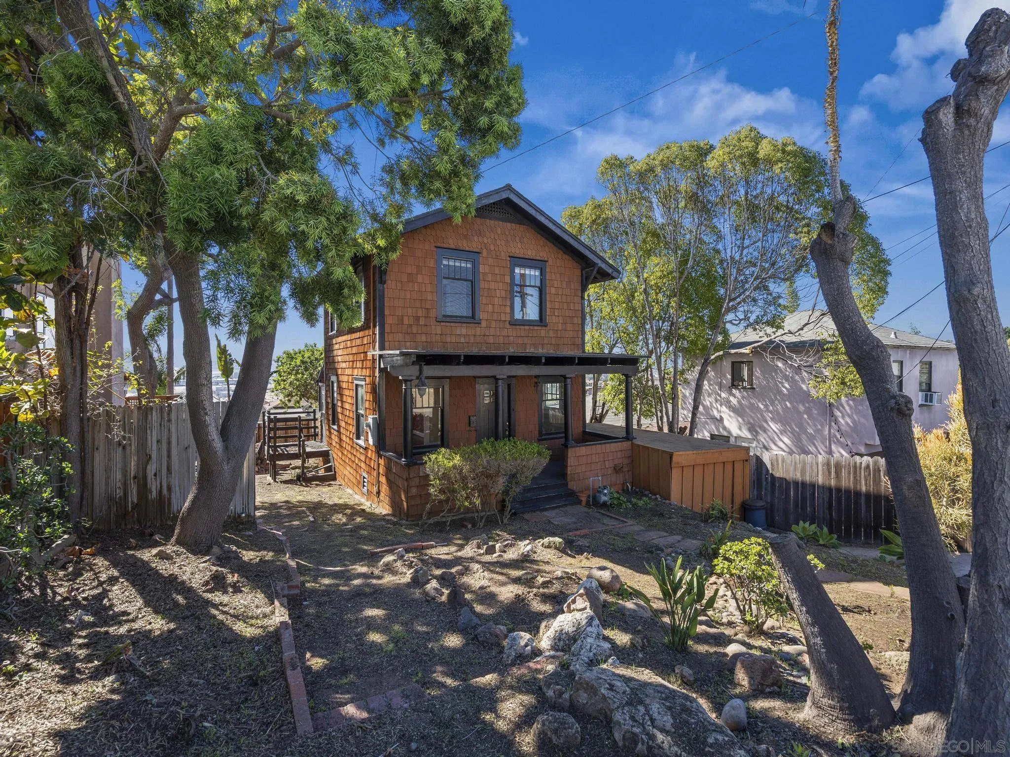 https://cdn.realtyfeed.com/cdn/127/260002934/3157b598503c0f0f592760d313bccfda.webp