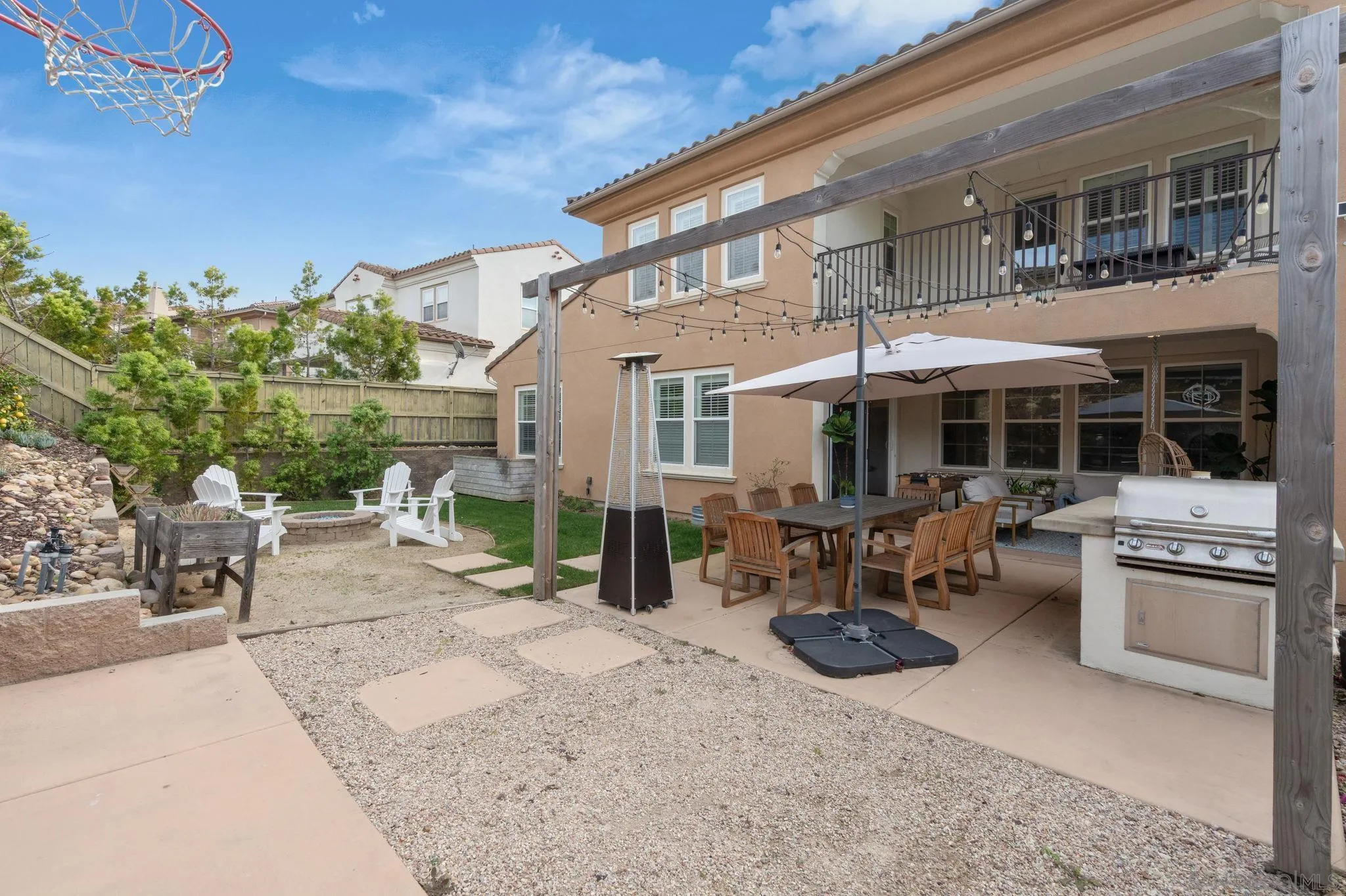 https://cdn.realtyfeed.com/cdn/127/260002935/a734c1db70212abf07451ae847d57993.webp