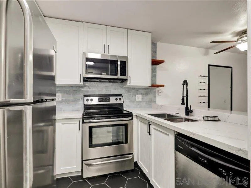 Photo #10: 260002936 Listing: Photo #10