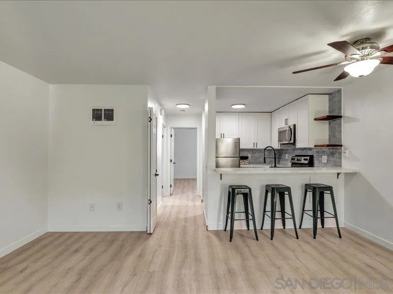 1124 Eureka St UNIT 17, San Diego, CA, 92110