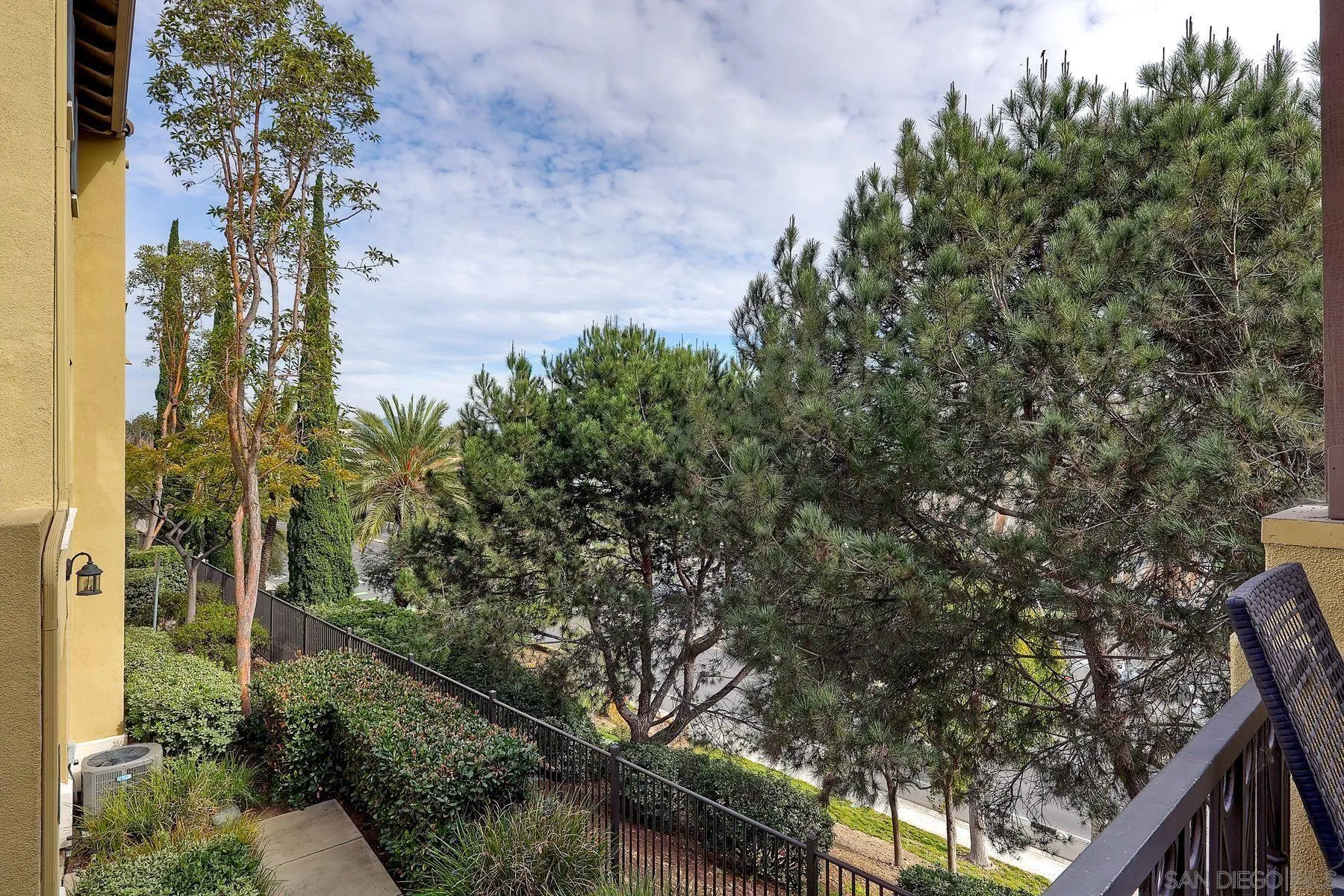 Photo #12: 260002942 Listing: Photo #12