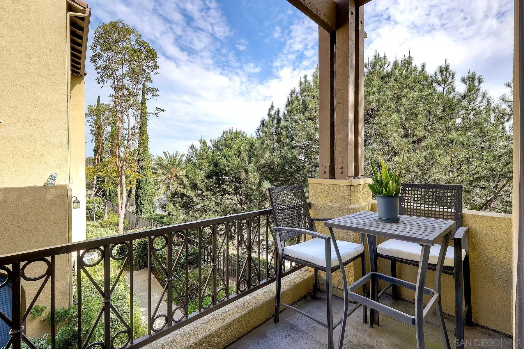 Photo #10: 260002942 Listing: Photo #10