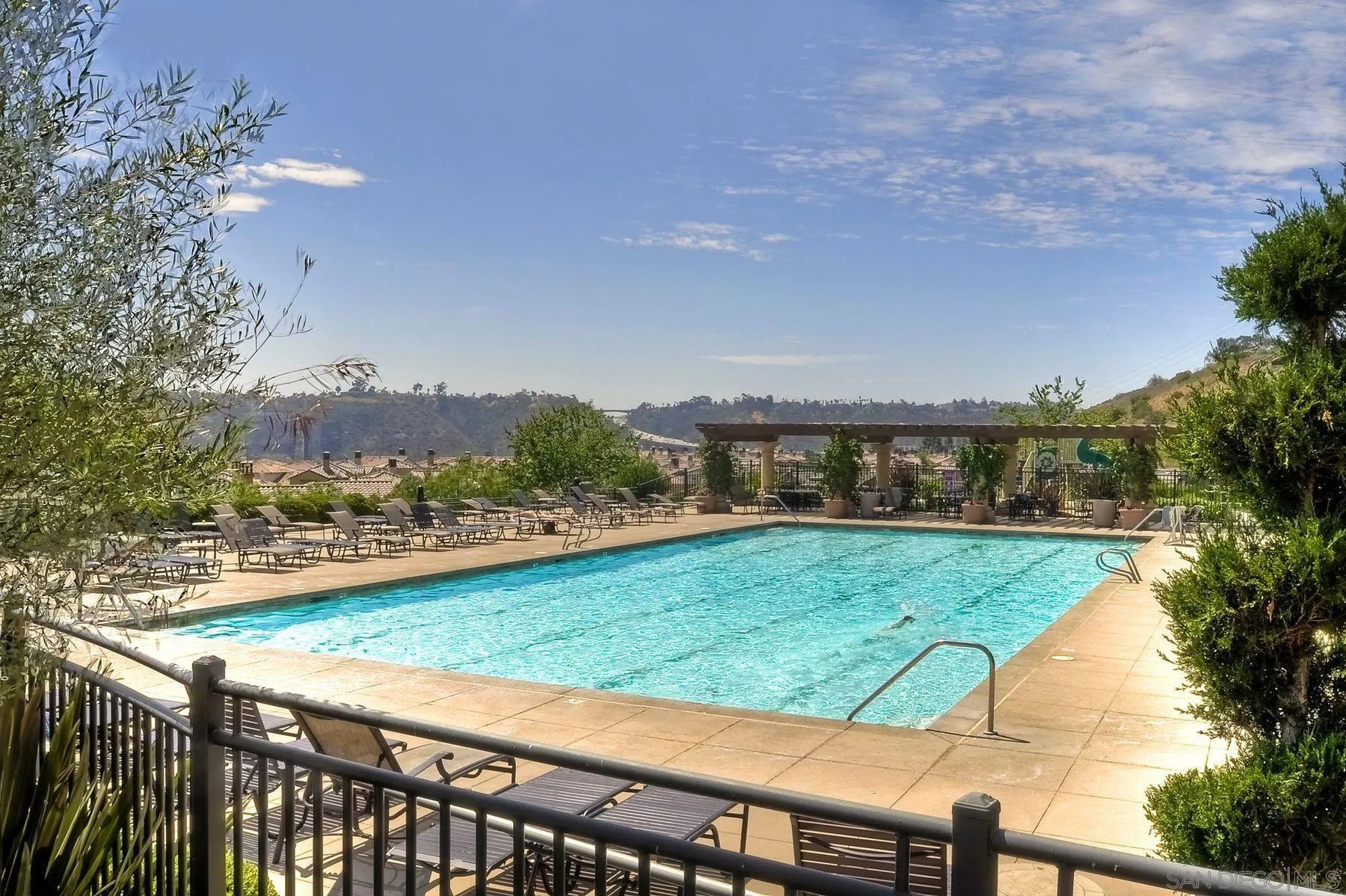 Photo #33: 260002942 Listing: Photo #33