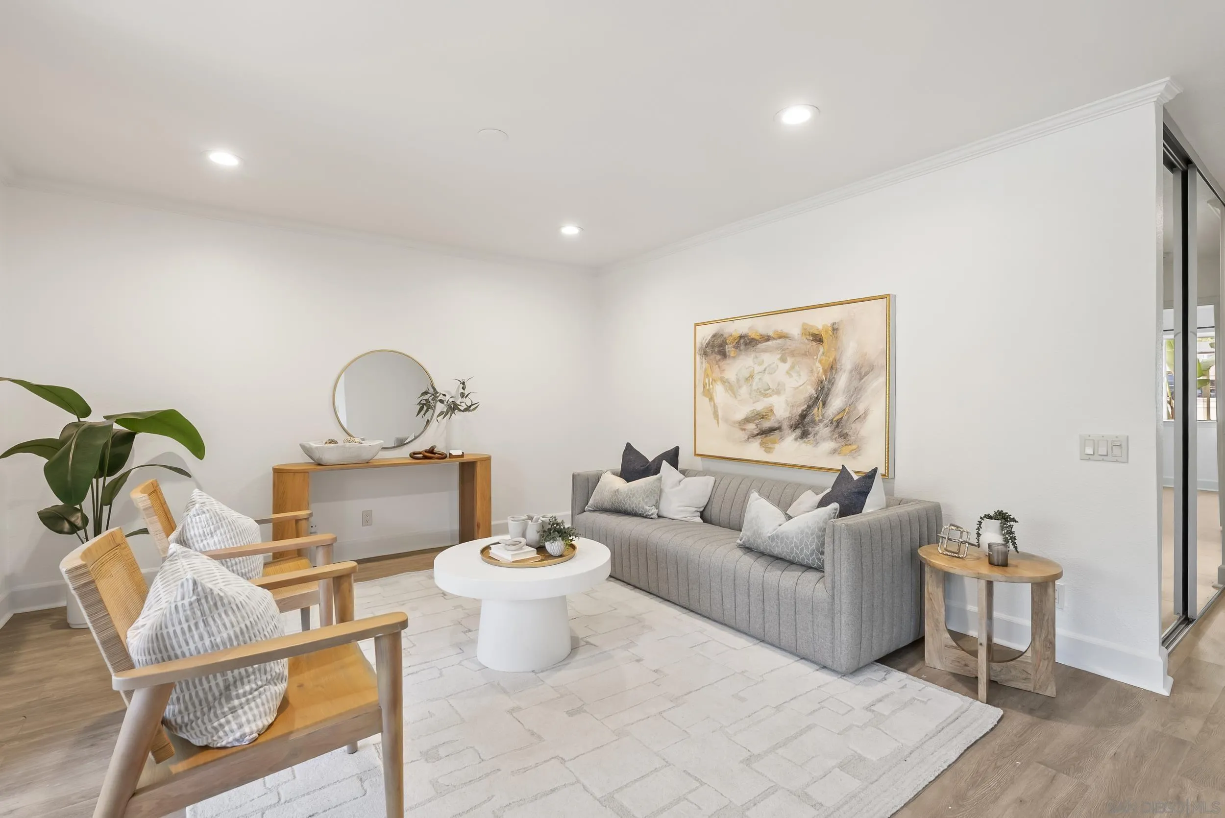 https://cdn.realtyfeed.com/cdn/127/260002947/5b1efda38f570492c859180009457348.webp