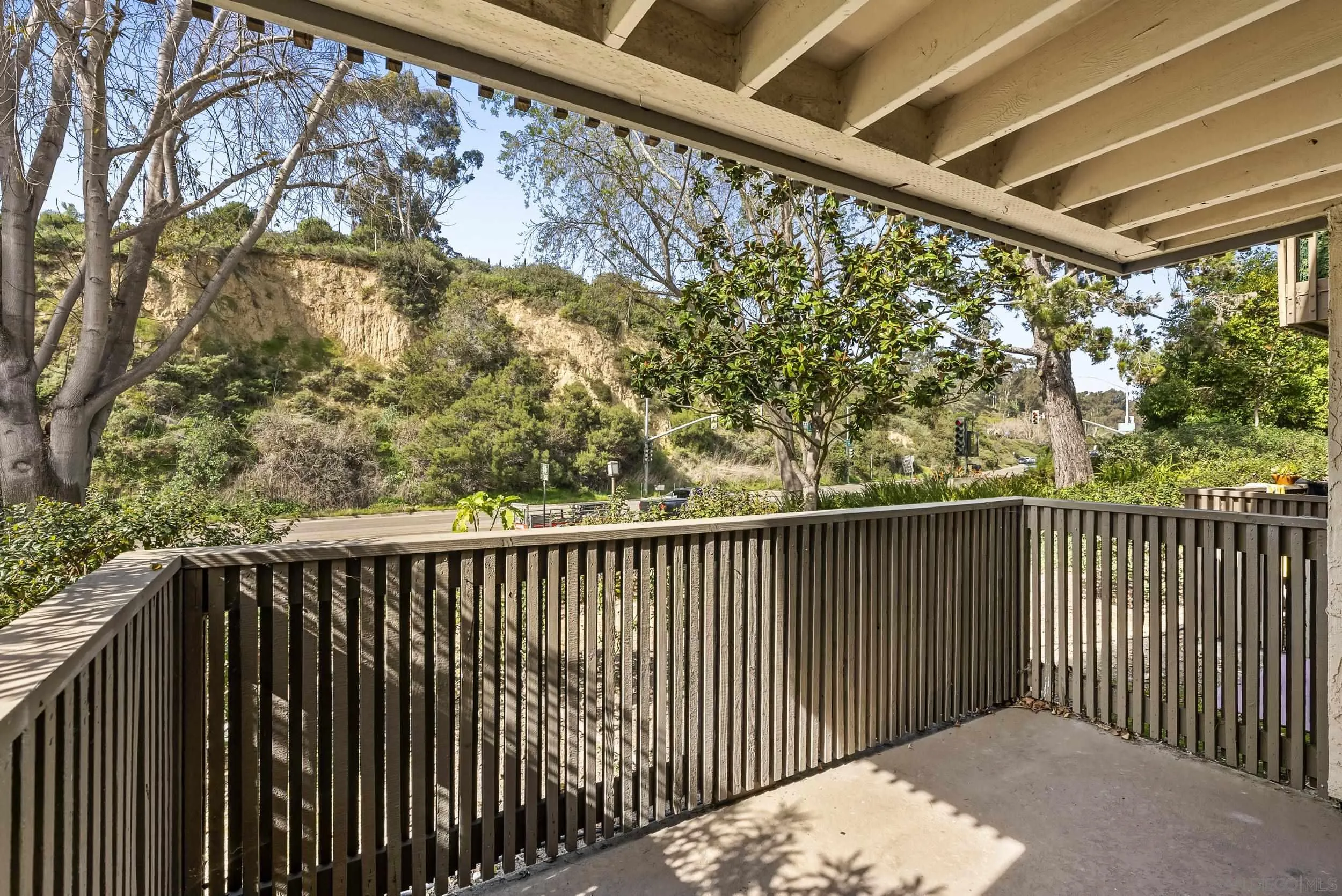 https://cdn.realtyfeed.com/cdn/127/260002947/96beb011a5f9aeadc863c79e2be1c143.webp