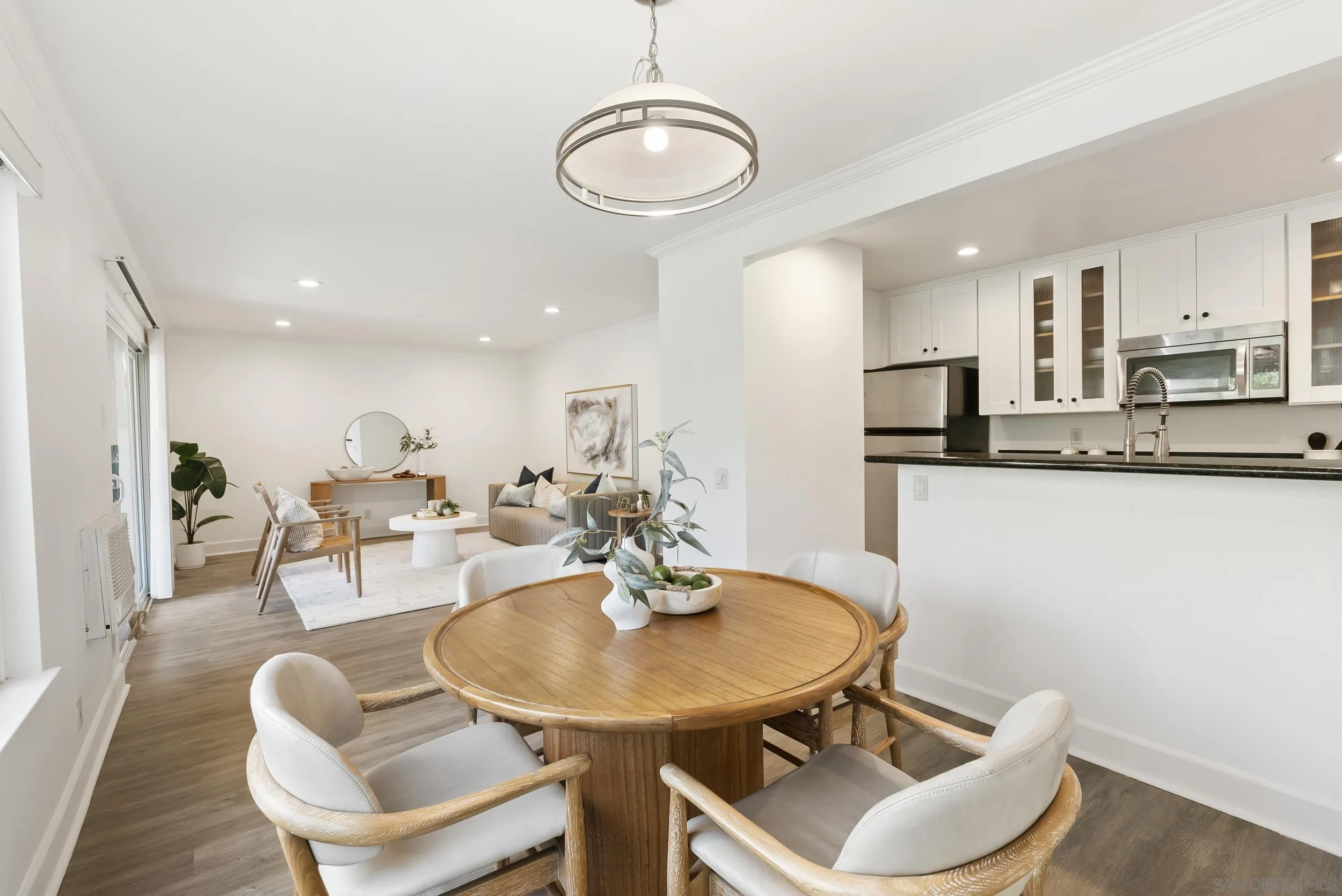 https://cdn.realtyfeed.com/cdn/127/260002947/c6ce092497723389589d72909b23b26a.webp