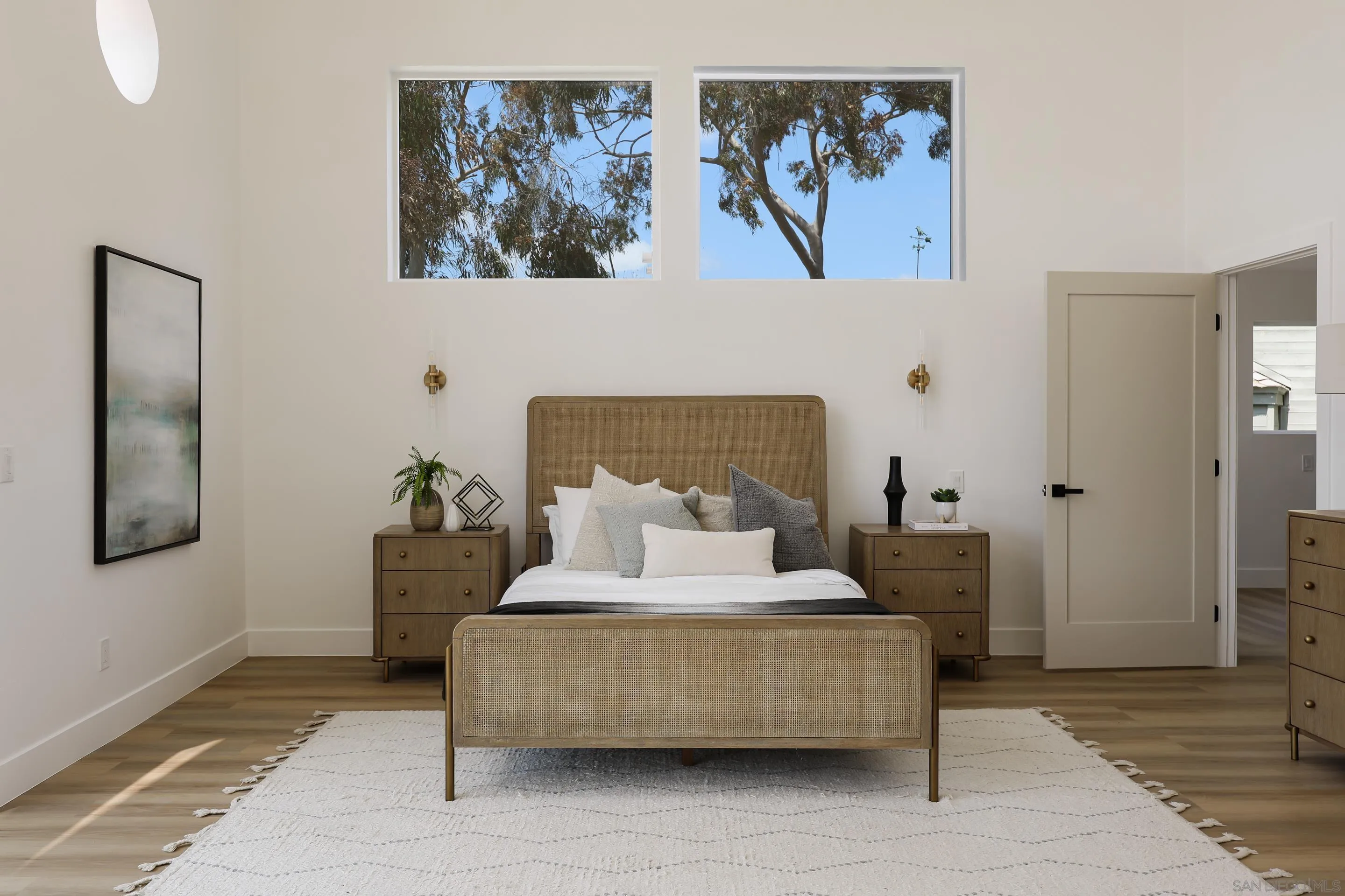 https://cdn.realtyfeed.com/cdn/127/260002954/b78ae8952b336df7ce8fc9428a664df5.webp