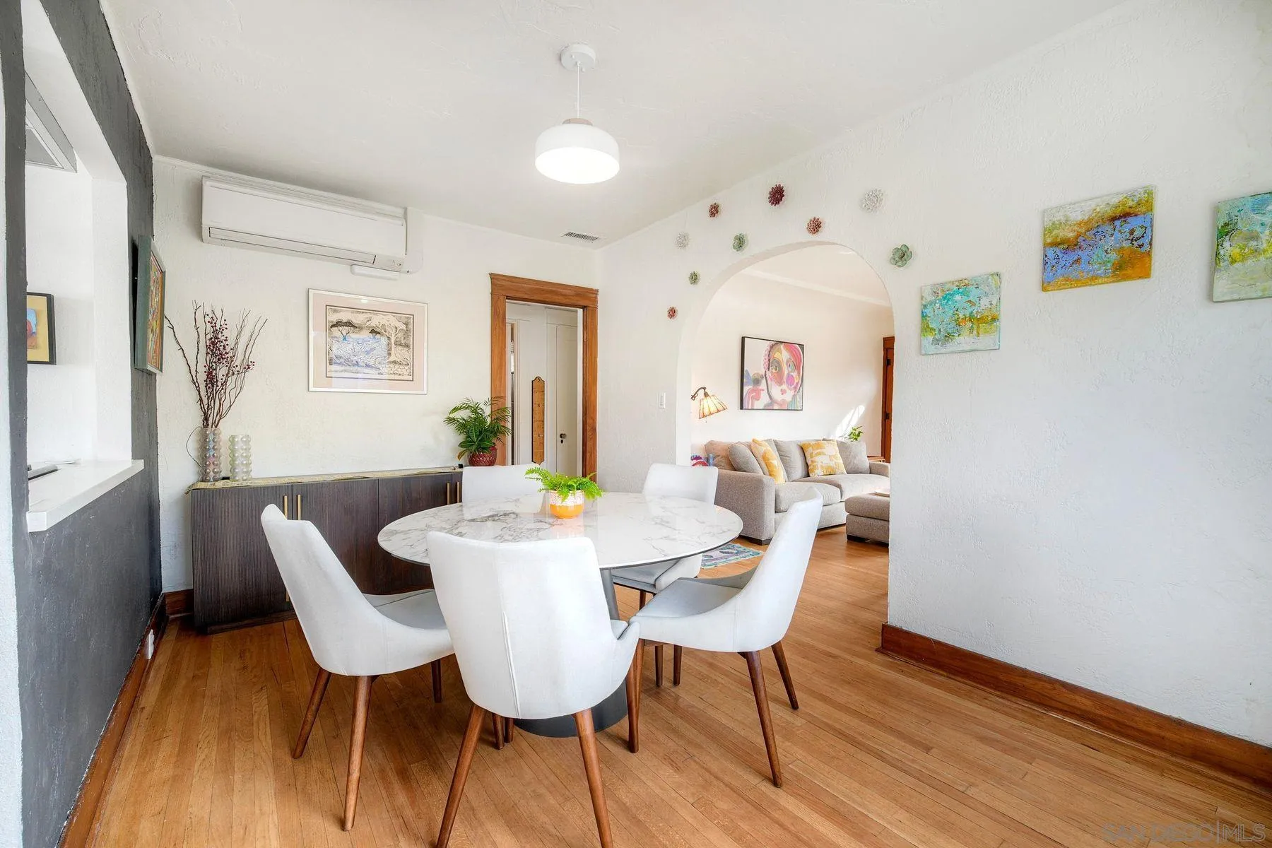 https://cdn.realtyfeed.com/cdn/127/260002959/d0526dd87071a514982055a4d0c43988.webp