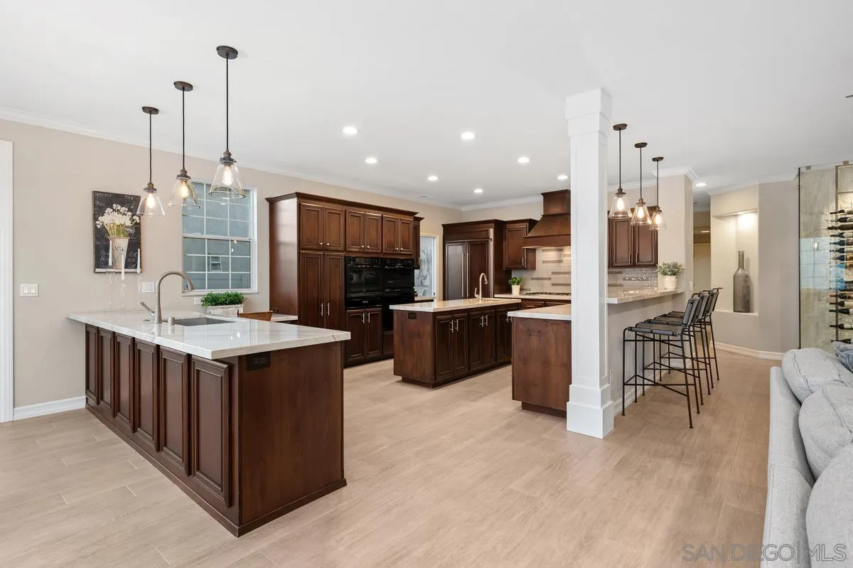 https://cdn.realtyfeed.com/cdn/127/260002966/677330a11d63396b0296d3ef2faf8721.webp