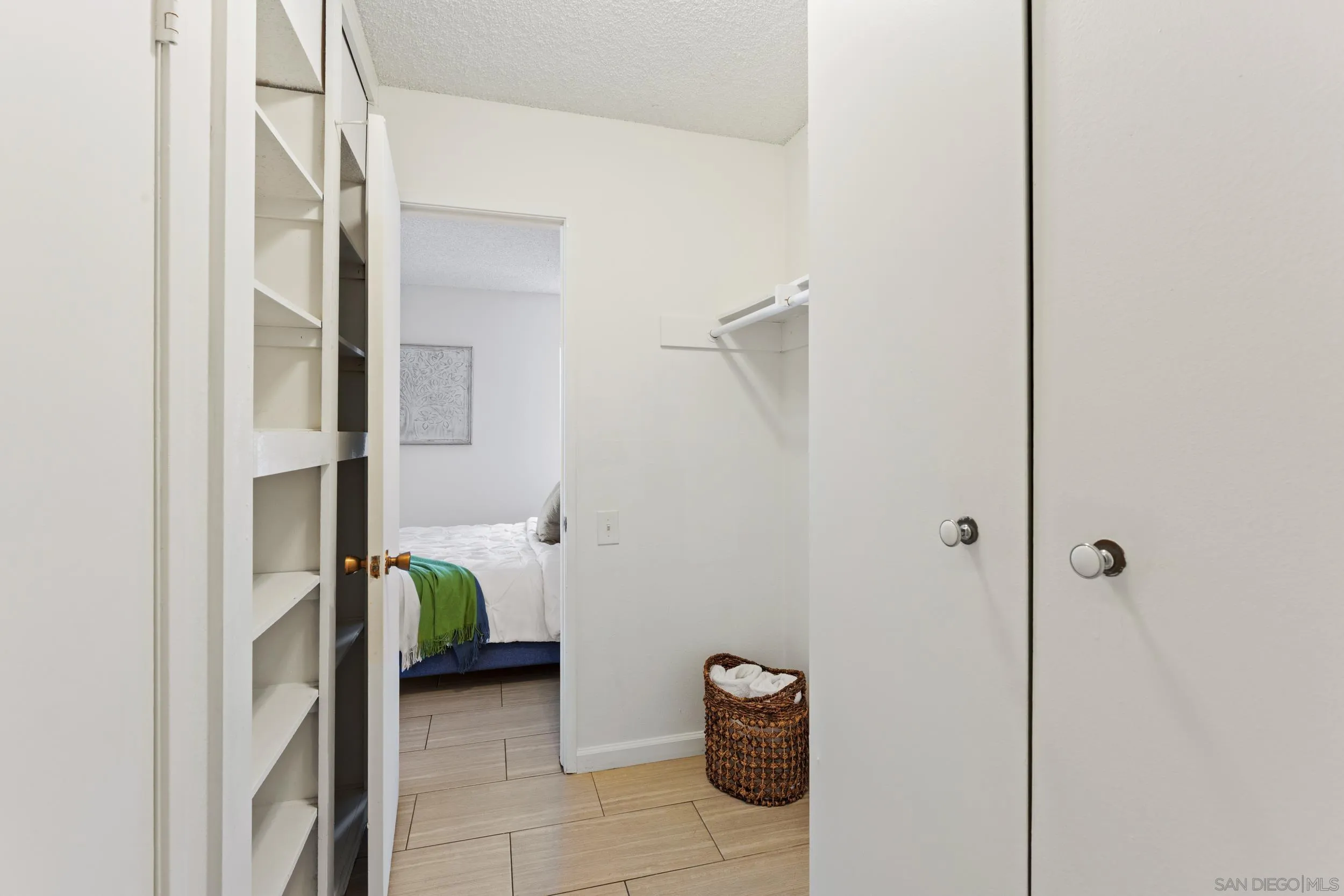 Photo #10: 260002967 Listing: Photo #10