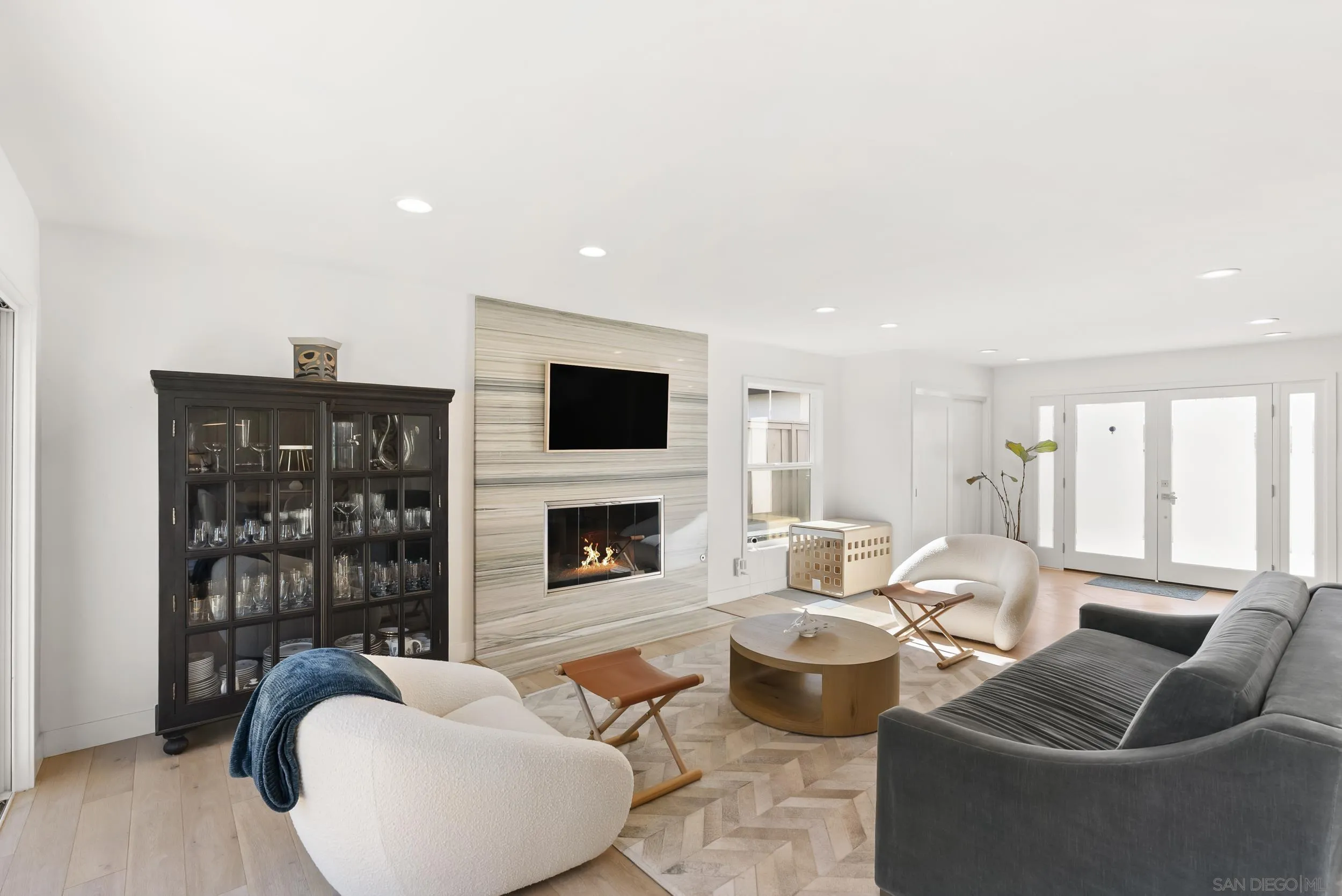 https://cdn.realtyfeed.com/cdn/127/260002978/8391767ec52c8bcca83943fd55bdc47e.webp