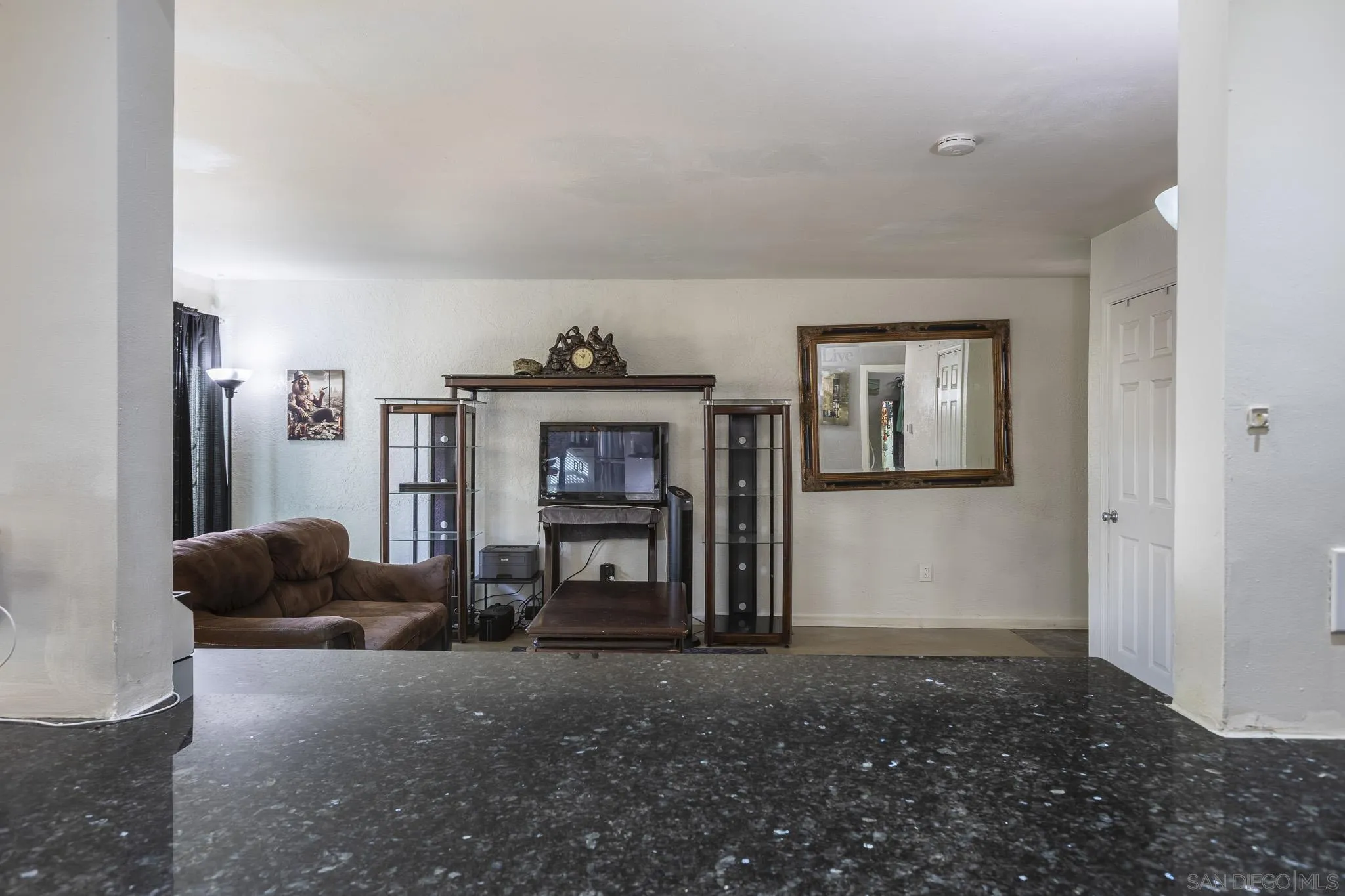 Photo #11: 260002980 Listing: Photo #11