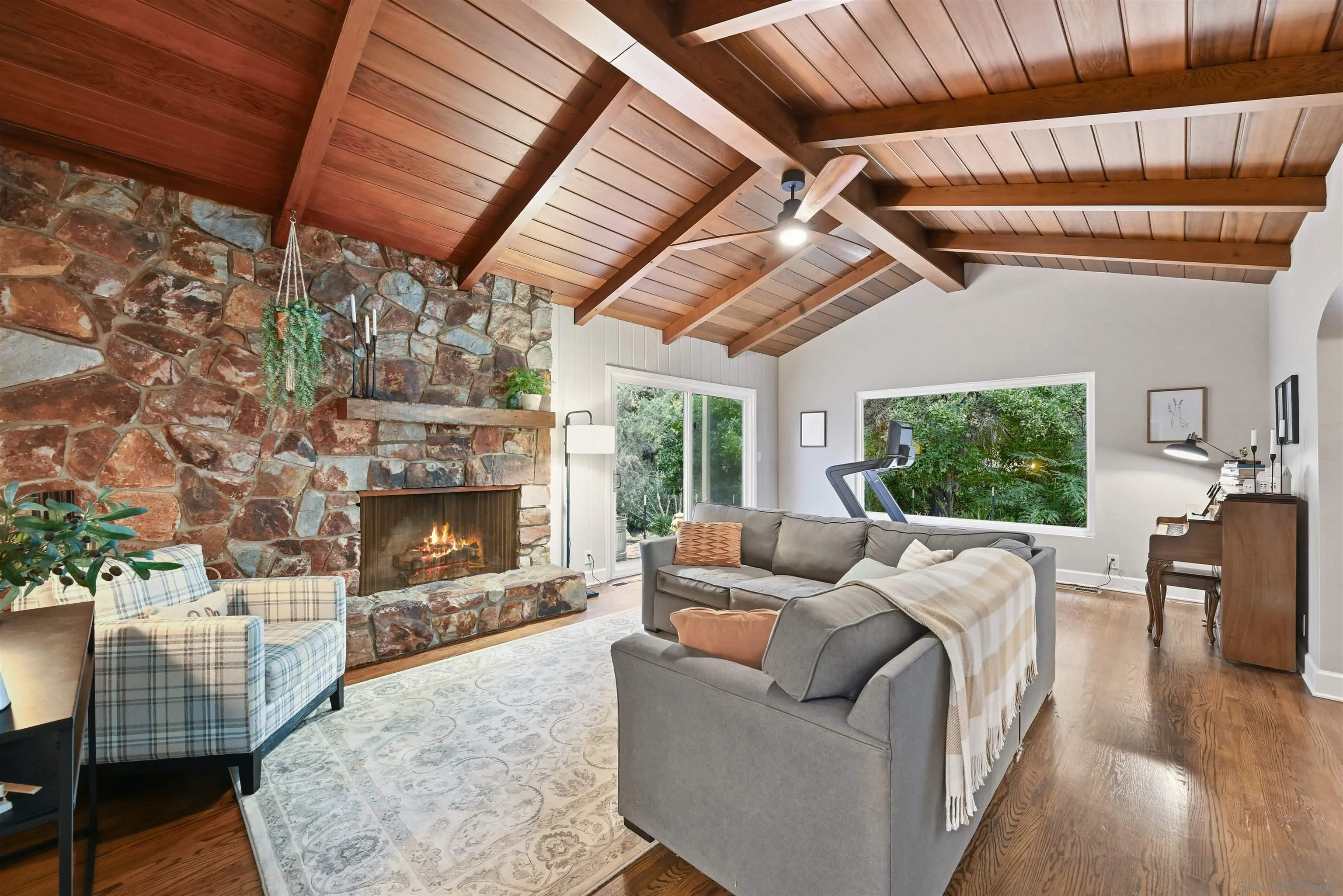 https://cdn.realtyfeed.com/cdn/127/260002981/520d4dd50a01809421f56d97f953e5b2.webp