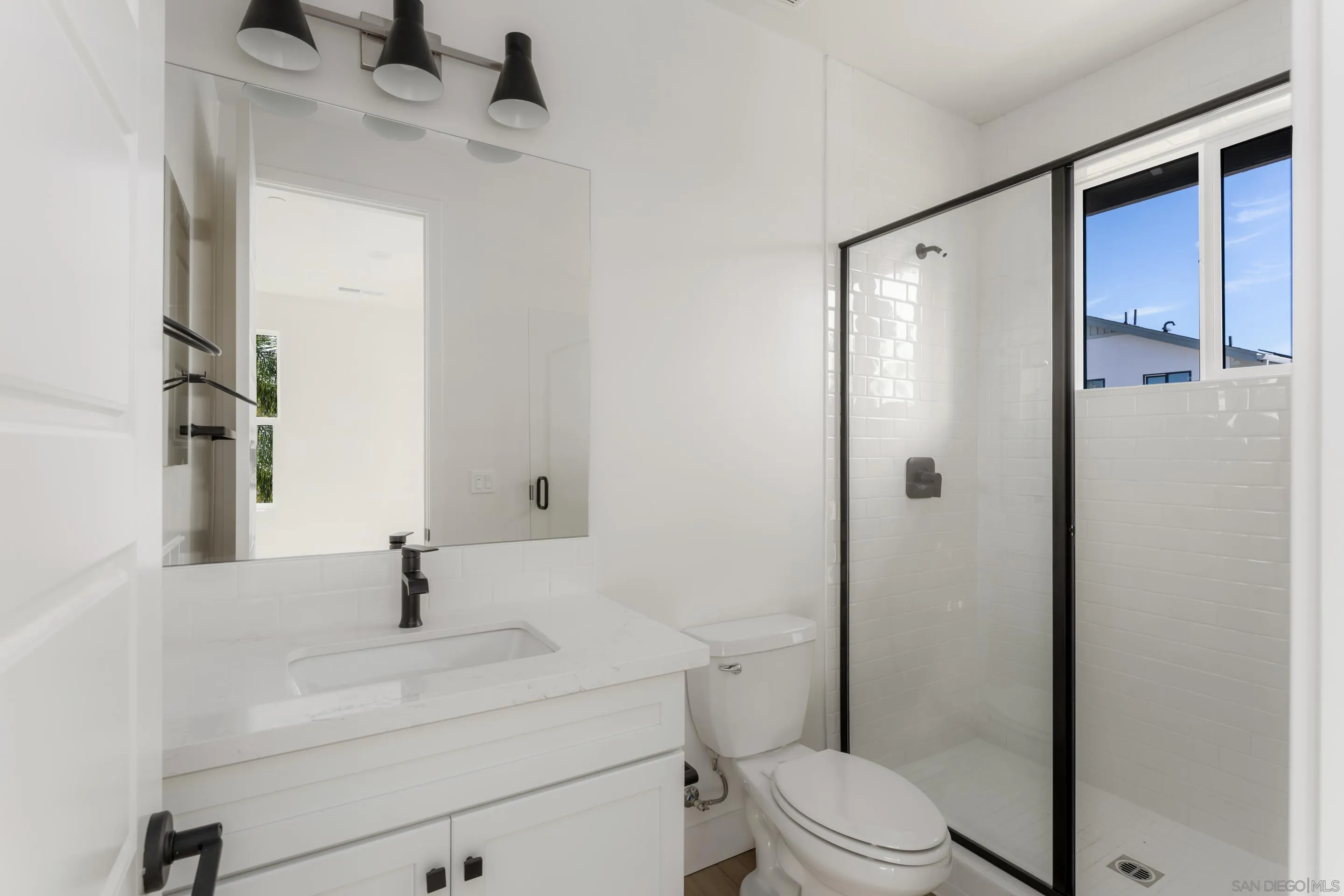 https://cdn.realtyfeed.com/cdn/127/260002982/32a274d0cec1ac574689b9605784e0db.webp