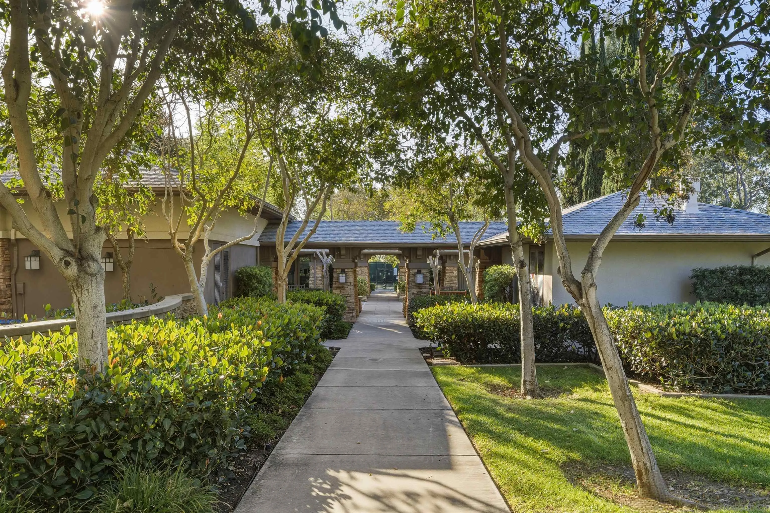 https://cdn.realtyfeed.com/cdn/127/260002987/bb3212b92b7c5b9d492c46b64280b98d.webp