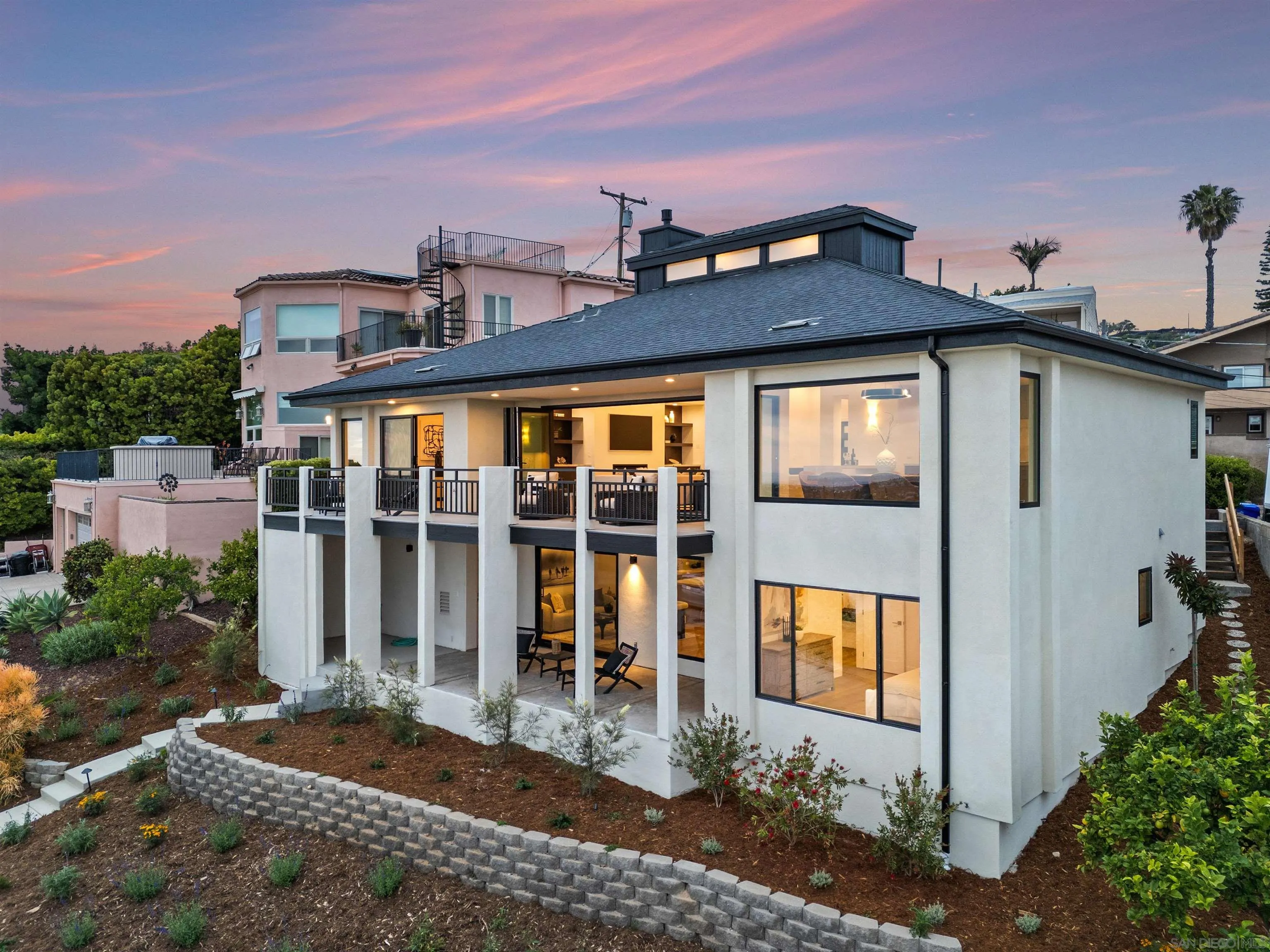 https://cdn.realtyfeed.com/cdn/127/260002993/65836711ffe18311565c52712333875d.webp
