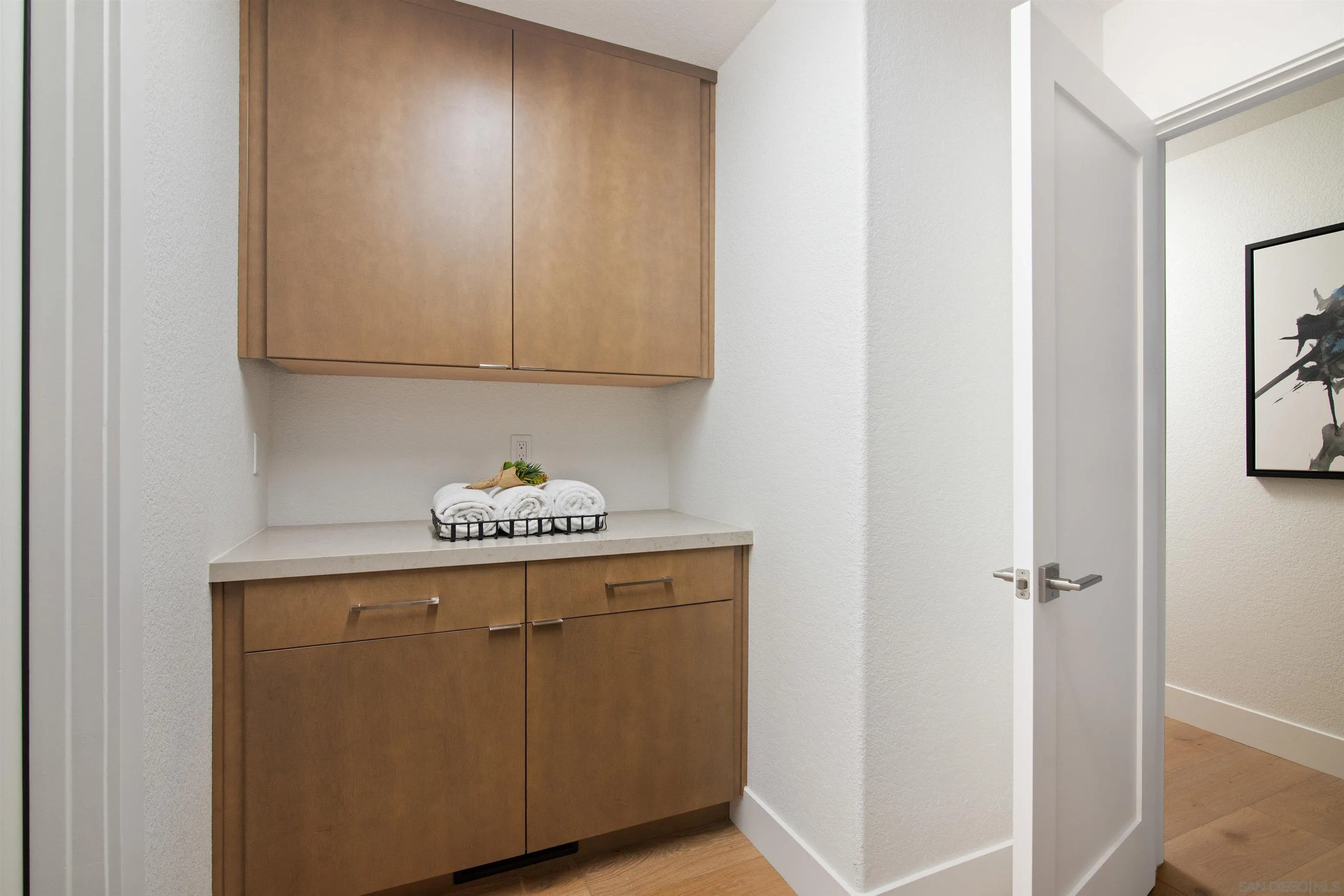 https://cdn.realtyfeed.com/cdn/127/260002993/67818856f47729ff9800829c5d8023e2.webp