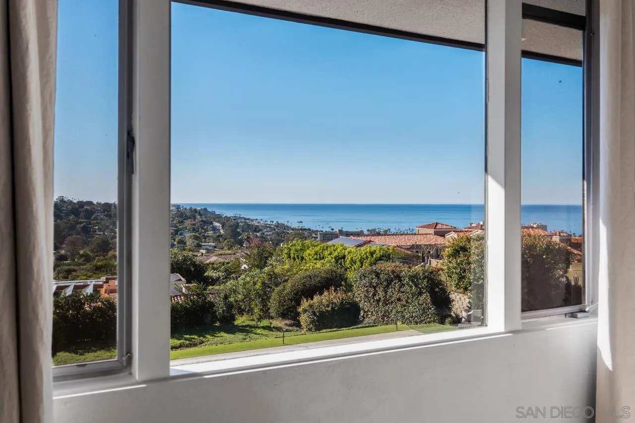 https://cdn.realtyfeed.com/cdn/127/260002994/0173ac37d6e16d588c3609eba36ad791.webp