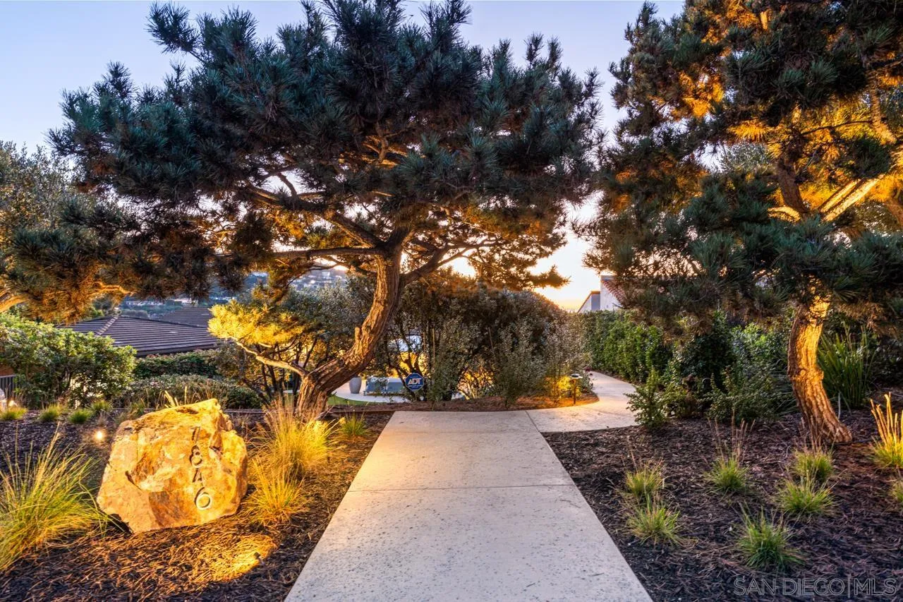 https://cdn.realtyfeed.com/cdn/127/260002994/648f16b602847bf0bef6b9de667ac336.webp