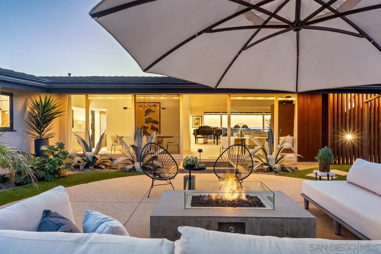 https://cdn.realtyfeed.com/cdn/127/260002994/a8fe4a43542fea699ee6131a19a2781e.webp