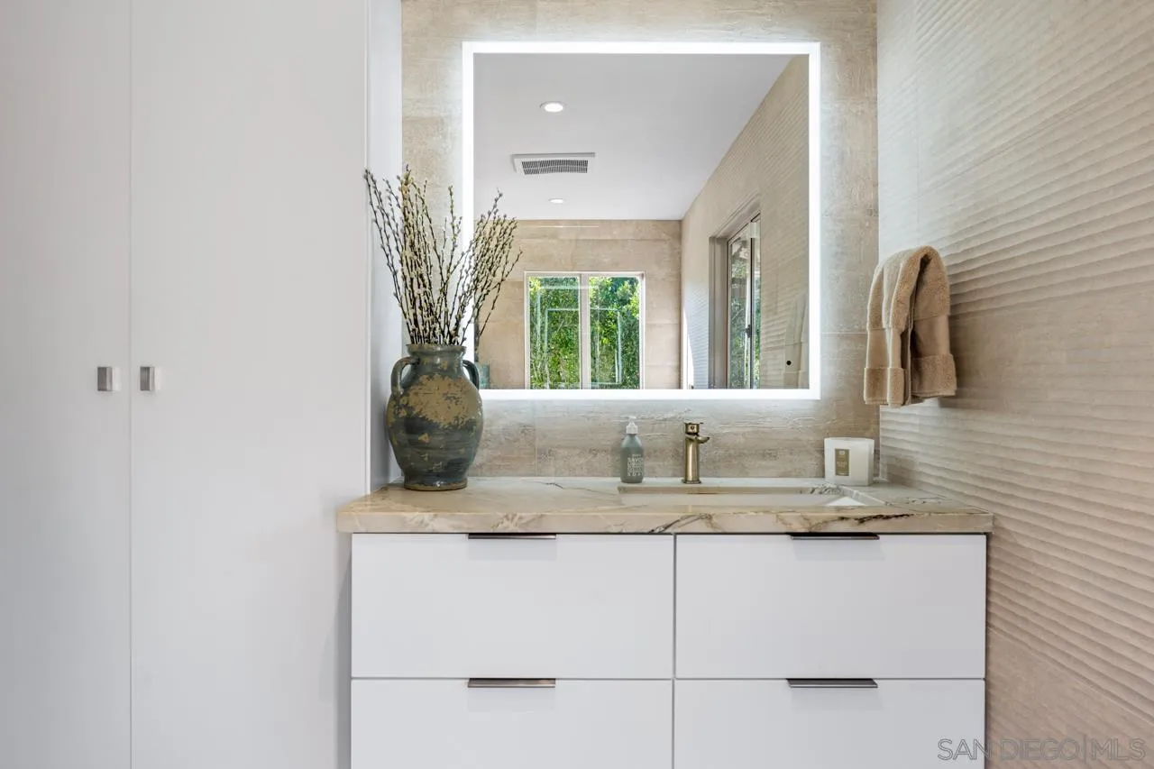 https://cdn.realtyfeed.com/cdn/127/260002994/b34661b9dce9ca04373613776bad7998.webp