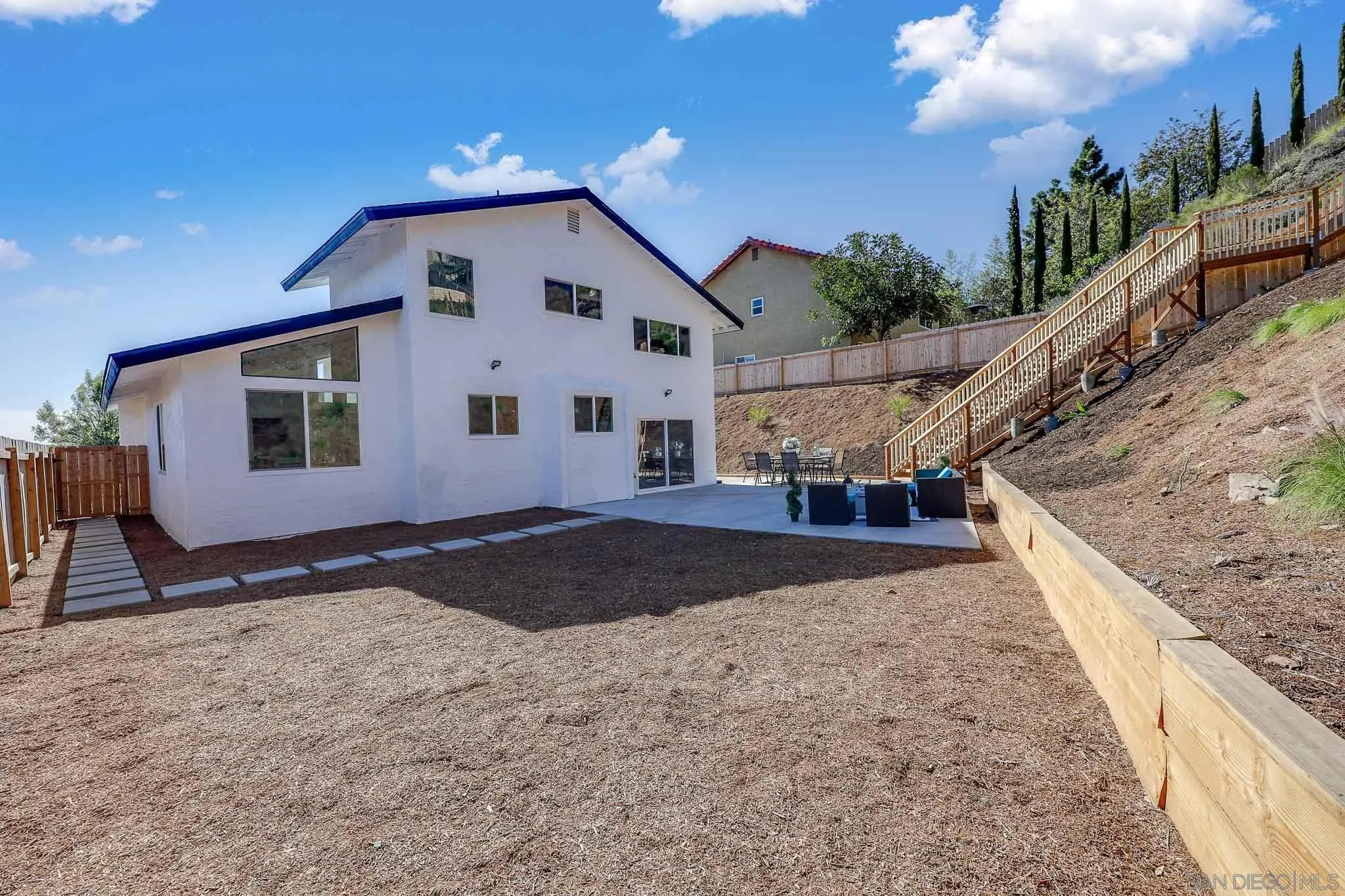 https://cdn.realtyfeed.com/cdn/127/260002995/4781f90e79224eba146bd88554327595.webp
