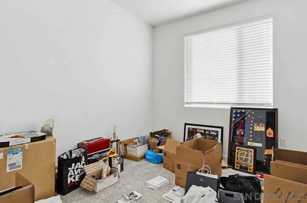 https://cdn.realtyfeed.com/cdn/127/260002996/a53b93941763a9afa29c0673547396fa.webp