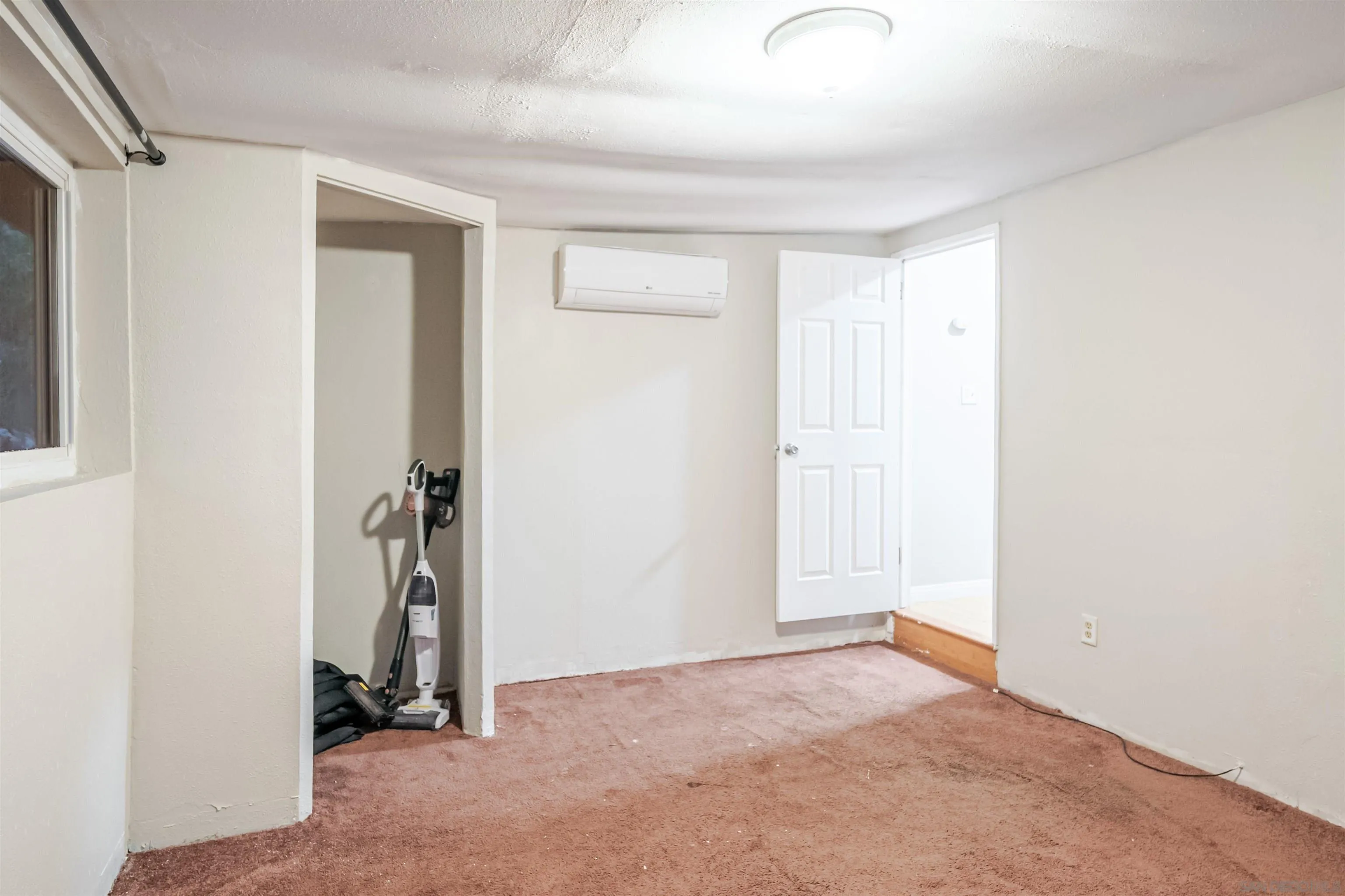 https://cdn.realtyfeed.com/cdn/127/2600030/47e6f95bf518ef2c888bdae129d34f11.webp