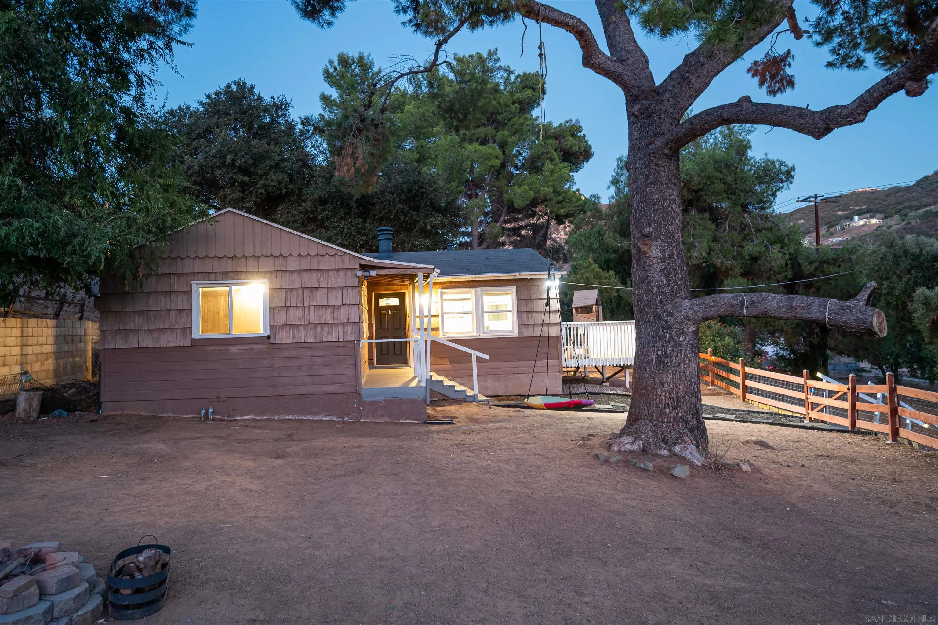 https://cdn.realtyfeed.com/cdn/127/2600030/be3b328339479a12b306e1834c2d9369.webp