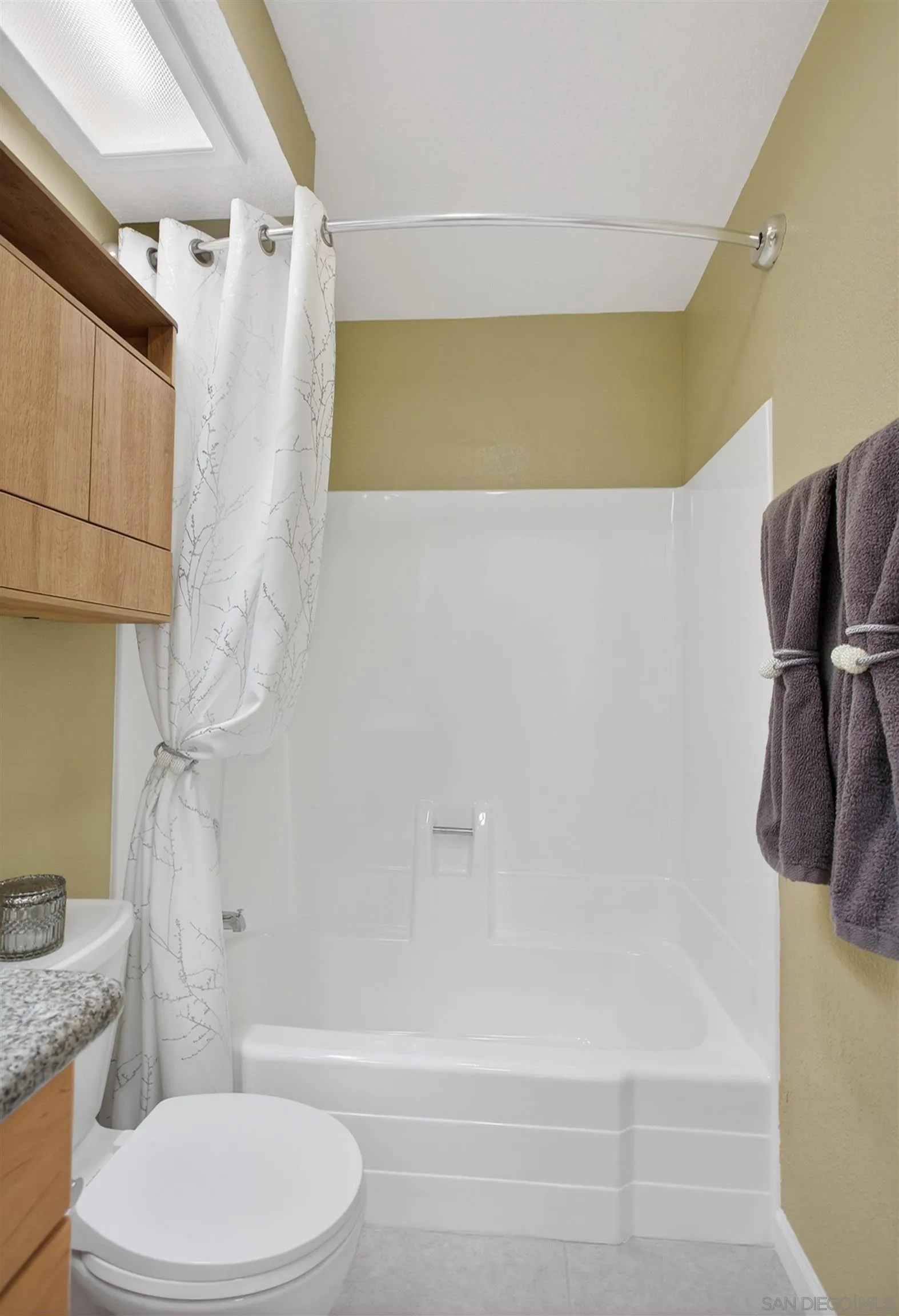 Photo #13: 260003003 Listing: Photo #13