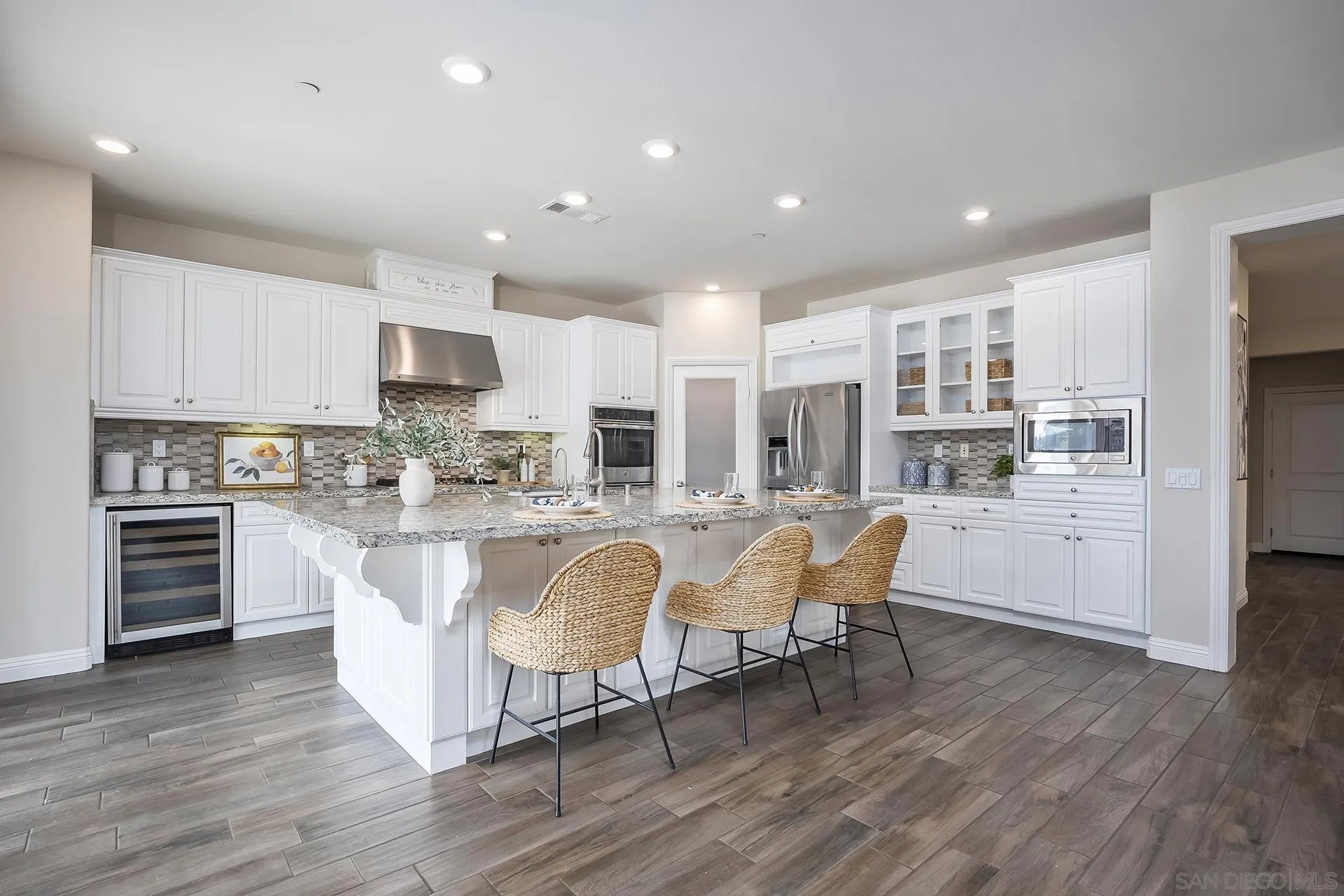 https://cdn.realtyfeed.com/cdn/127/260003004/b797ff0b543aada981698b461aef6453.webp