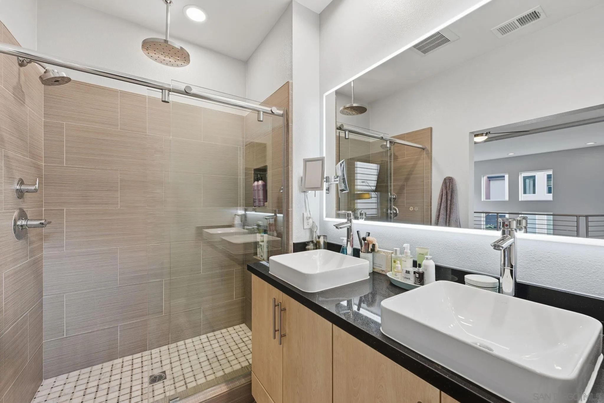 Photo #24: 260003005 Listing: Photo #24