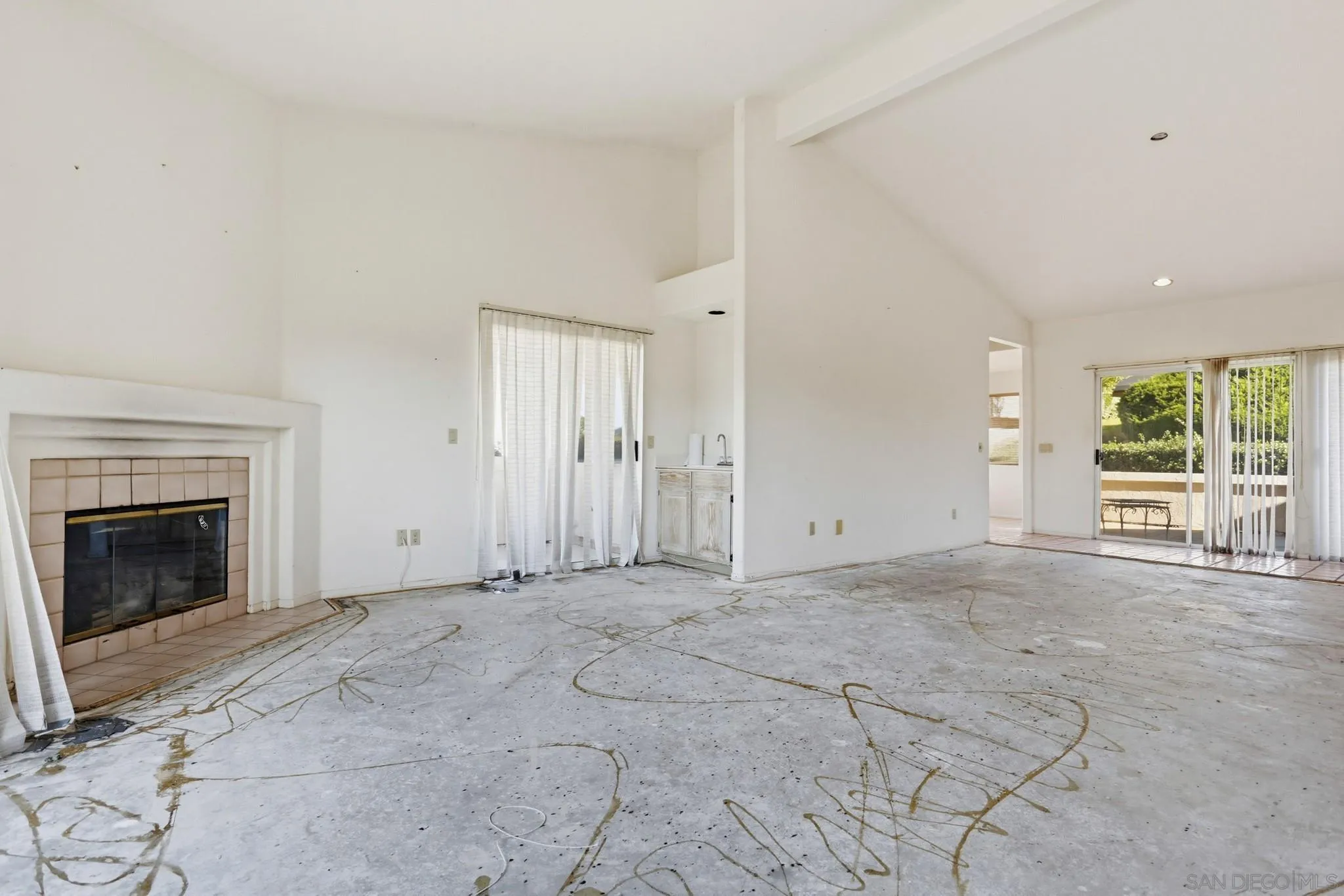 Photo #6: 260003007 Listing: Photo #6