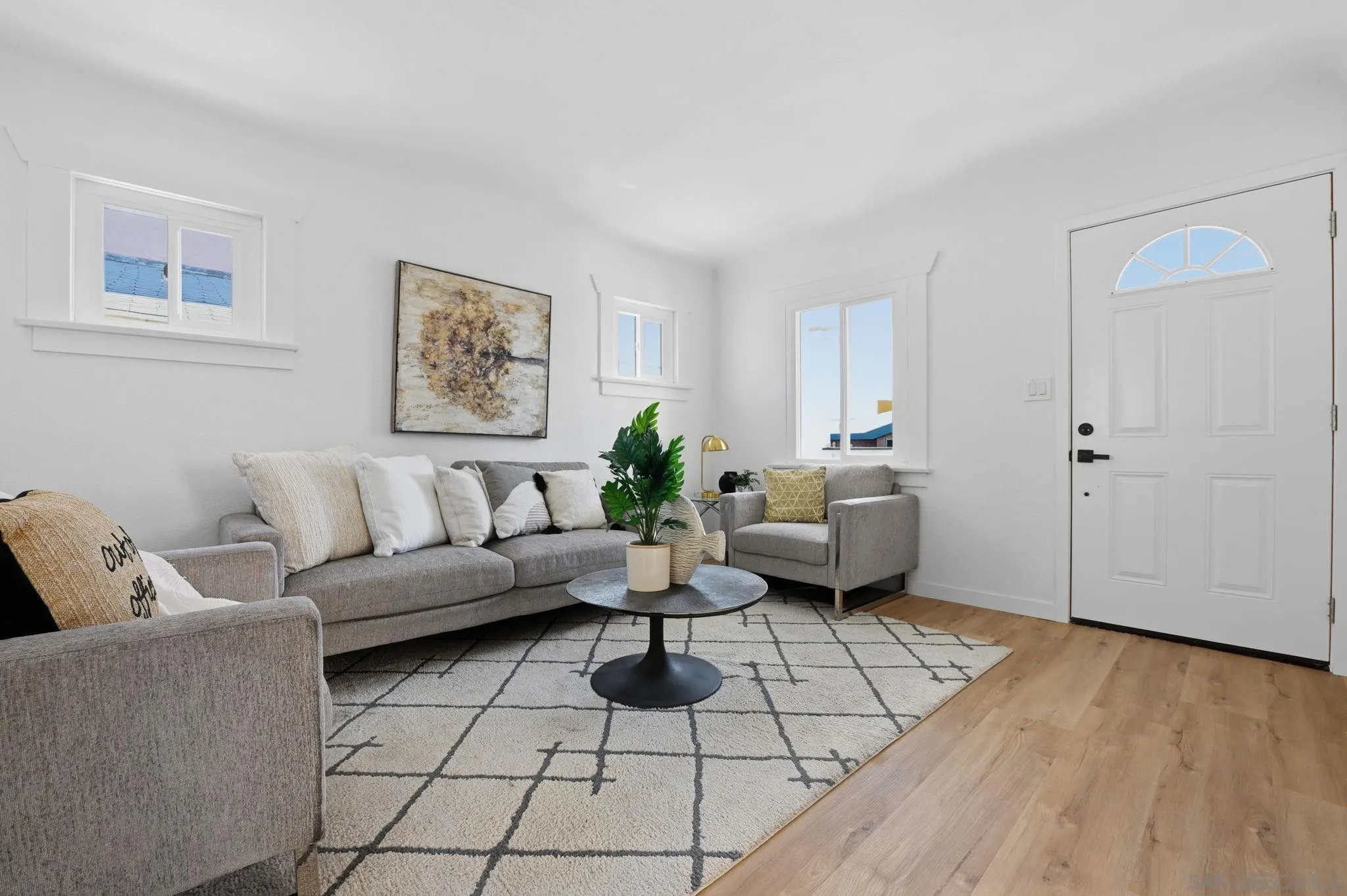 https://cdn.realtyfeed.com/cdn/127/260003011/1a3a69dbb2a945314f224d0c726a91e2.webp
