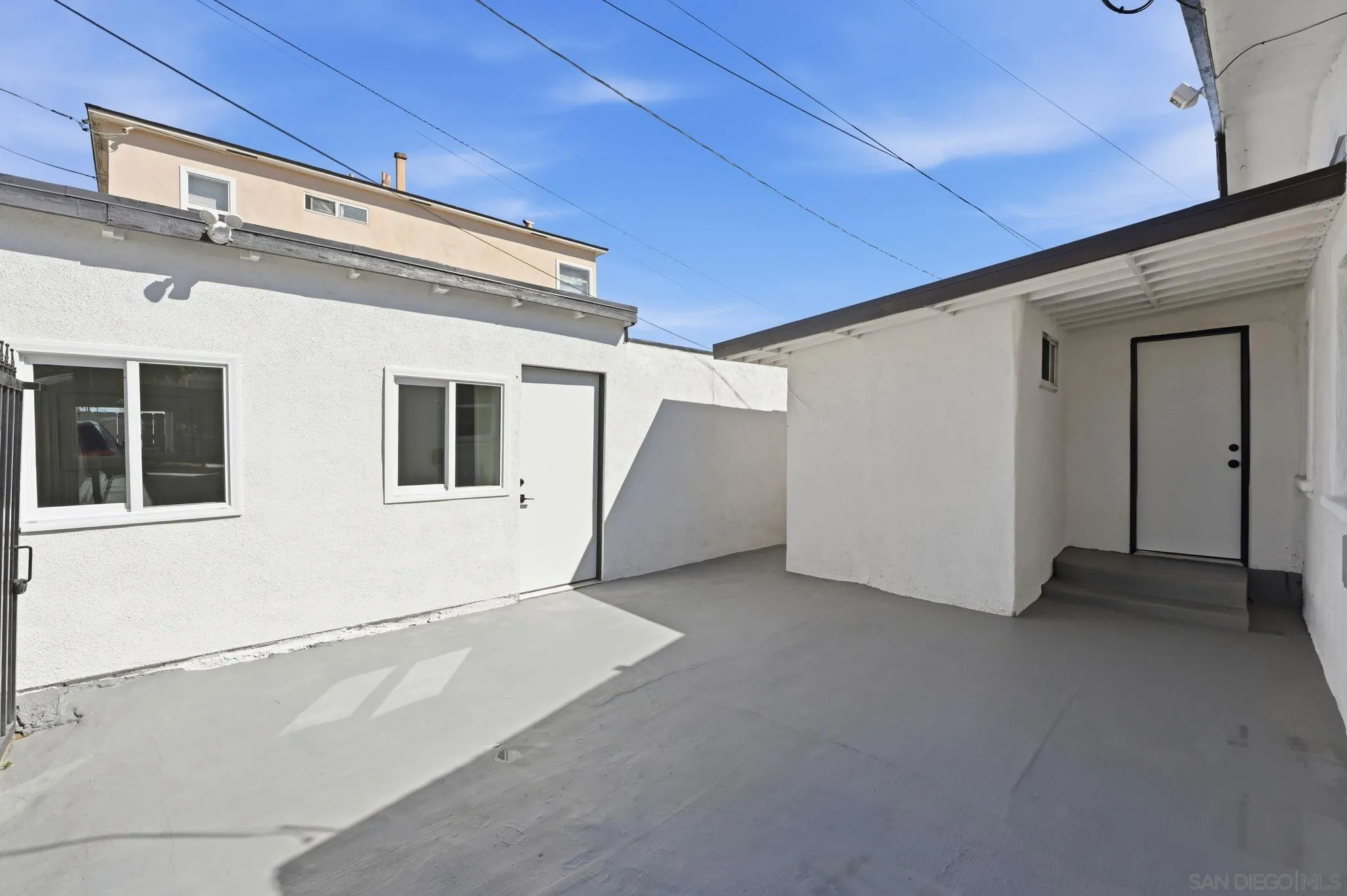 https://cdn.realtyfeed.com/cdn/127/260003011/7e9e0358f5ac9dd61ea90ce50dc624d8.webp
