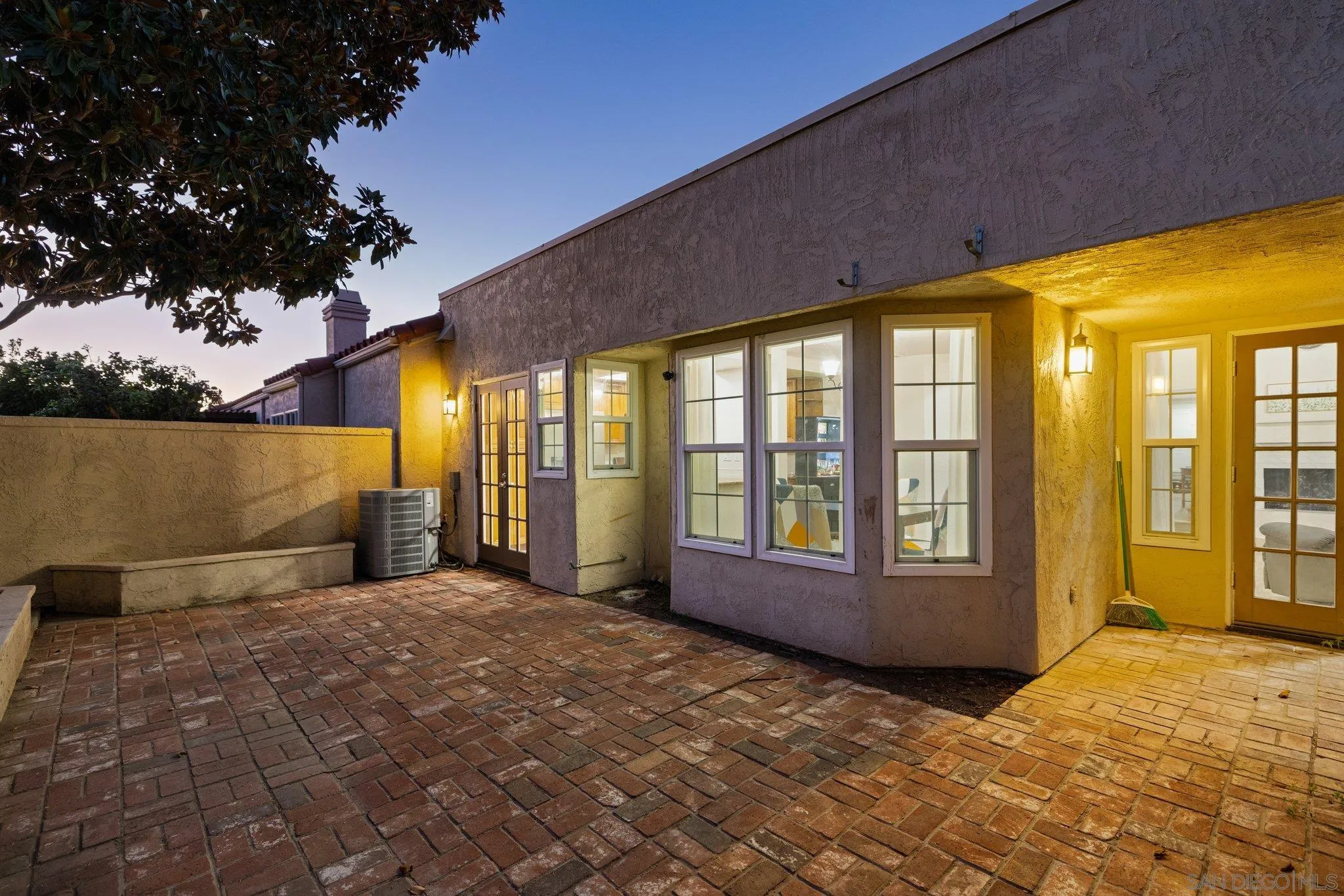 https://cdn.realtyfeed.com/cdn/127/260003018/1763d465b87ac115c53995296892f9fa.webp
