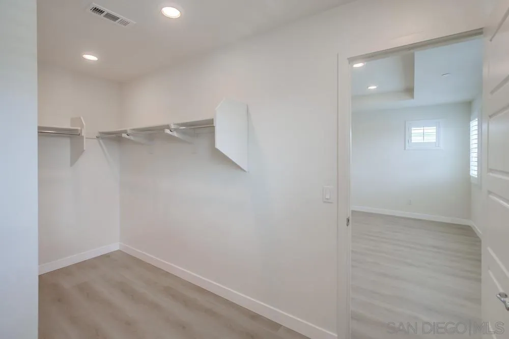 Photo #10: 260003019 Listing: Photo #10
