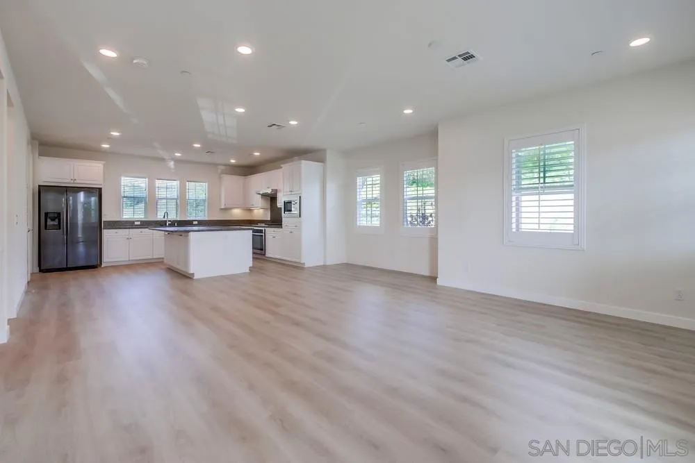 6012 Village Center Loop Rd UNIT&nbsp;38, San Diego, CA, 92130