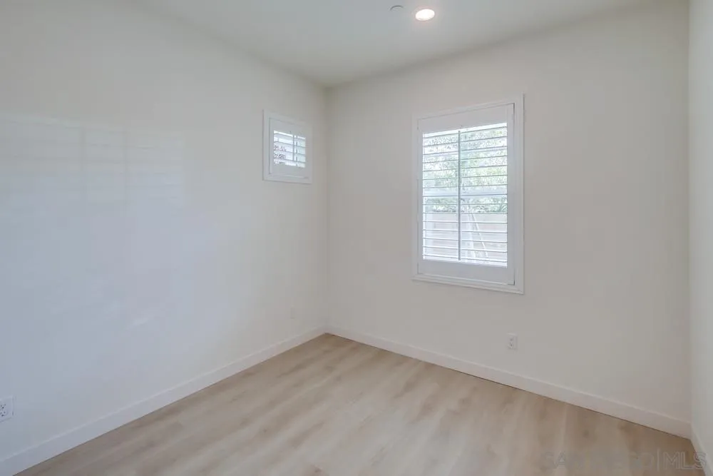 Photo #16: 260003019 Listing: Photo #16