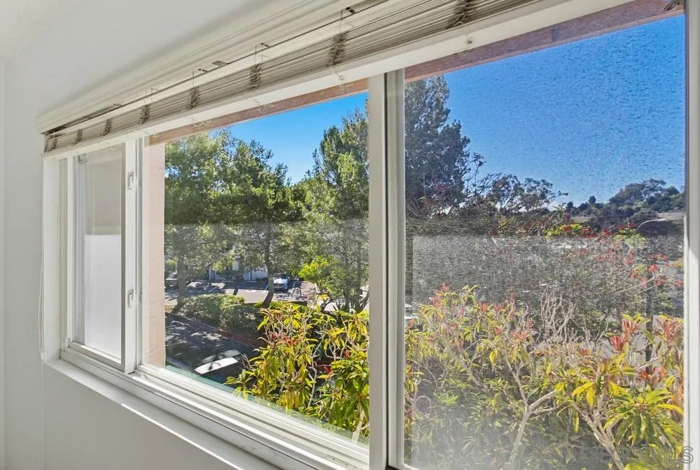 Photo #27: 260003021 Listing: Photo #27