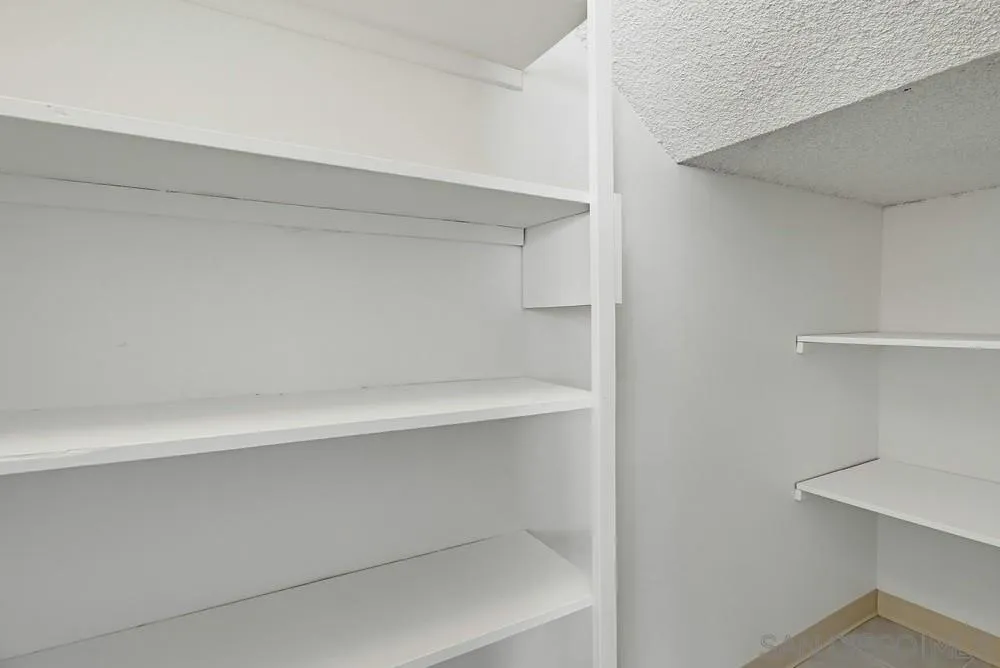 Photo #22: 260003021 Listing: Photo #22