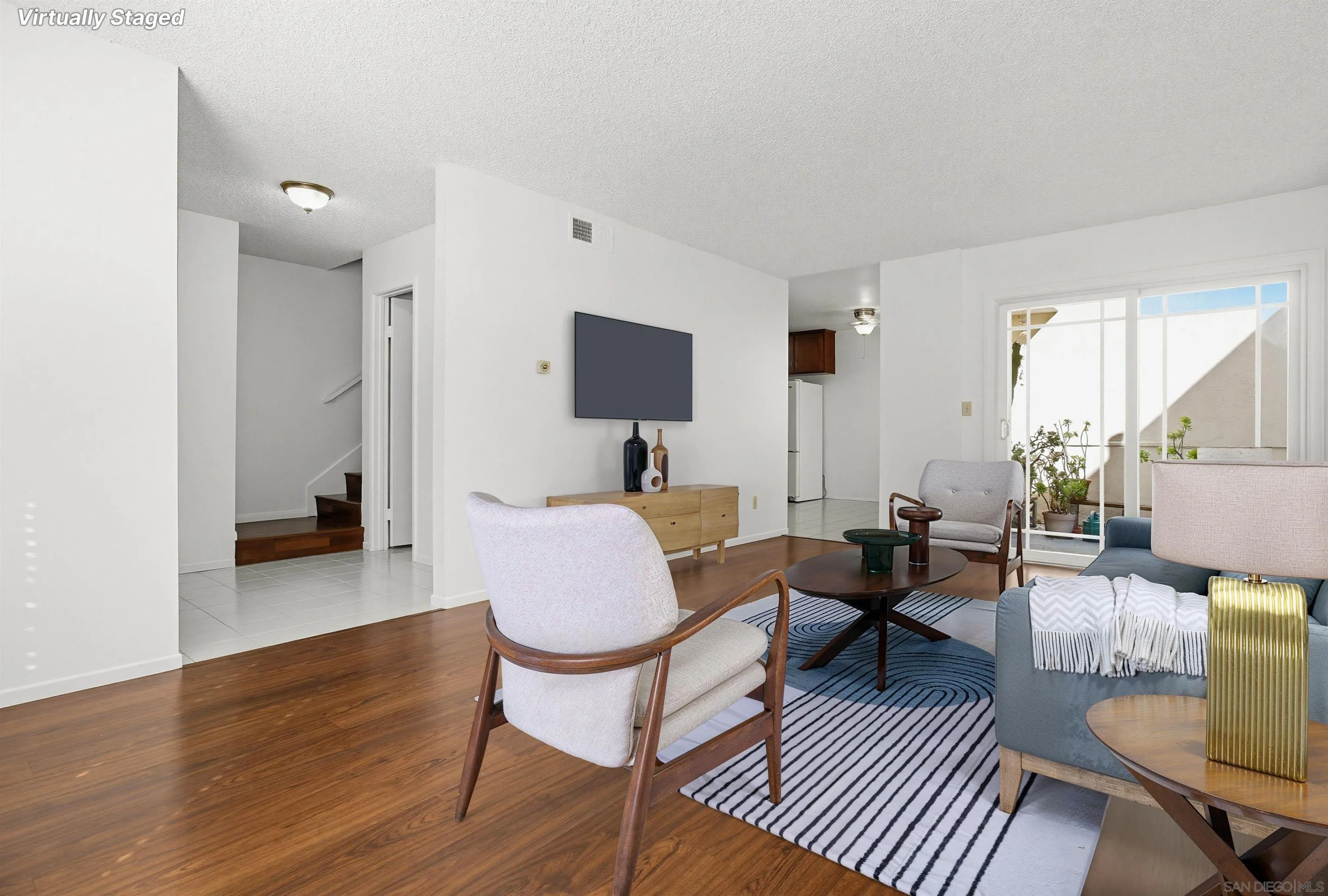 Photo #3: 260003021 Listing: Photo #3