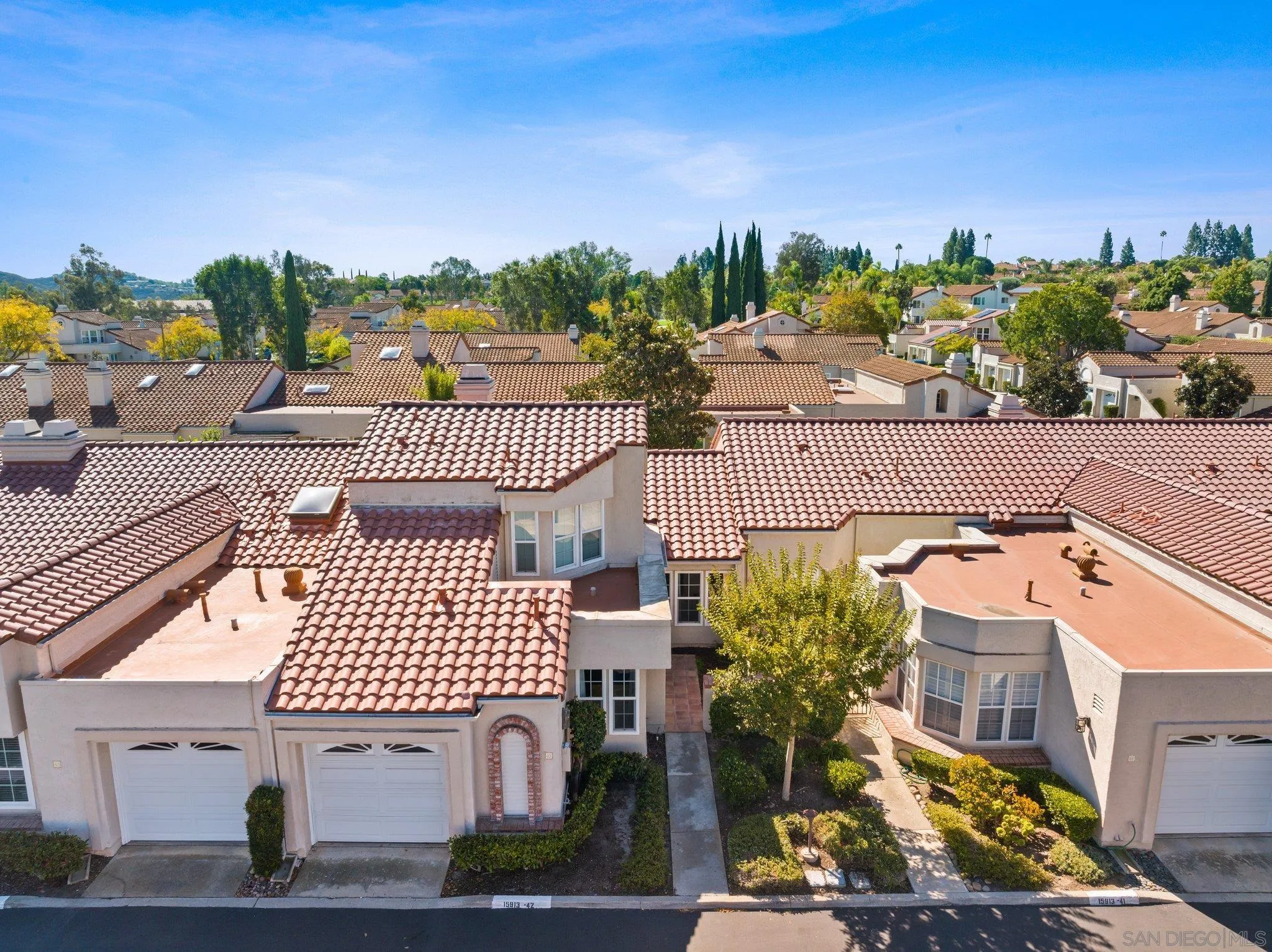 https://cdn.realtyfeed.com/cdn/127/260003026/4726983828d73f53b4fea3133b09fbad.webp
