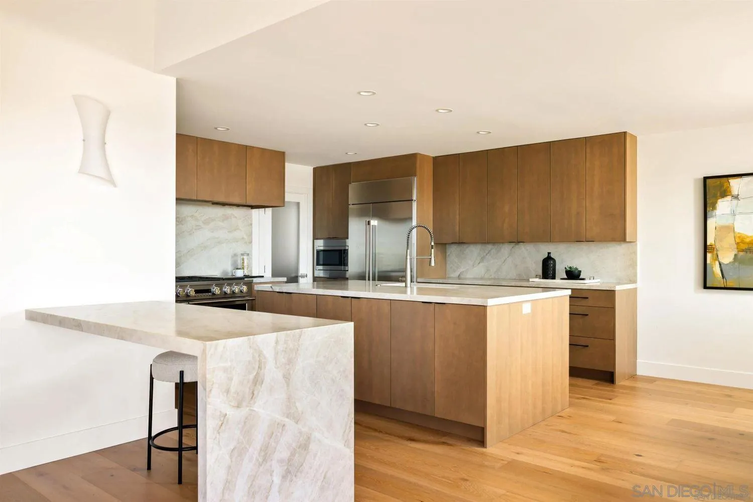 https://cdn.realtyfeed.com/cdn/127/260003027/e79a724aedb2c76b9c15bd3208389d70.webp
