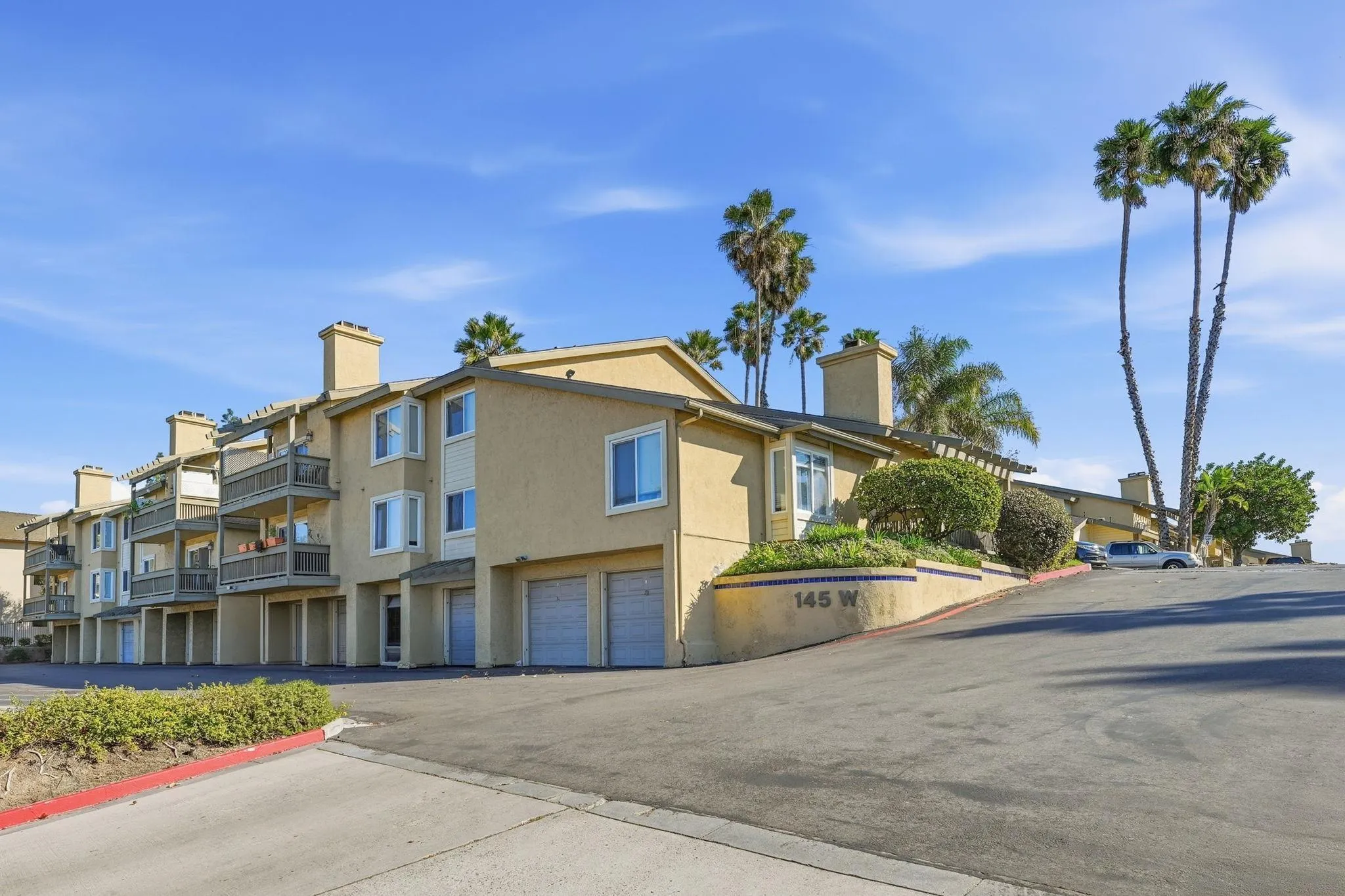 https://cdn.realtyfeed.com/cdn/127/260003034/10c0867741869c55f8c6aa70e6899bd3.webp