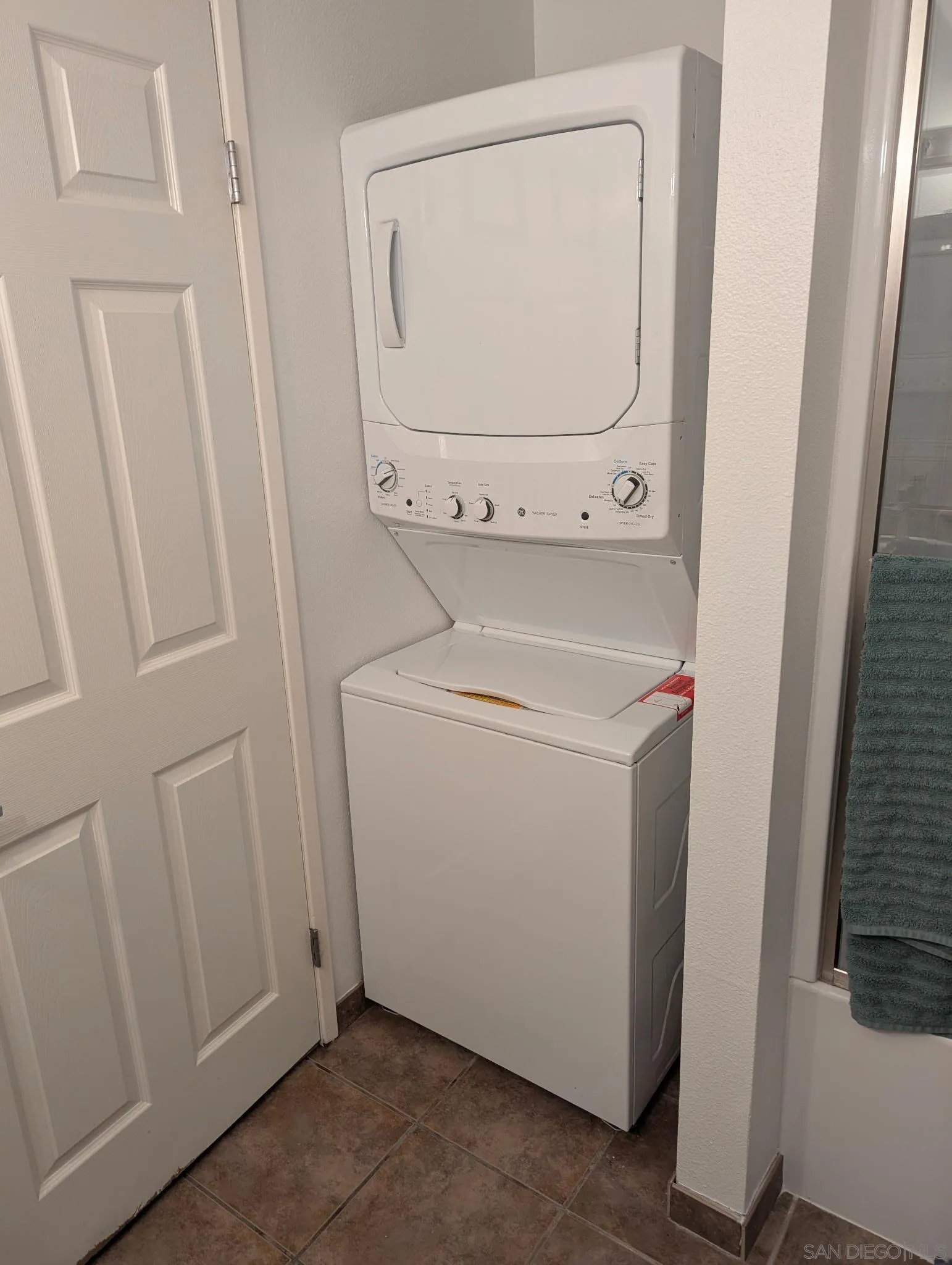 https://cdn.realtyfeed.com/cdn/127/260003034/1103ffb63426b35f2b2bf62747f05d83.webp