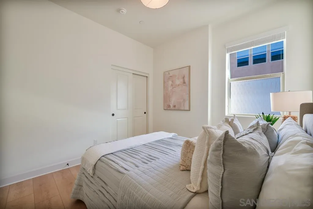 https://cdn.realtyfeed.com/cdn/127/260003035/62ad074c16bee903fbba16525d0f52b8.webp
